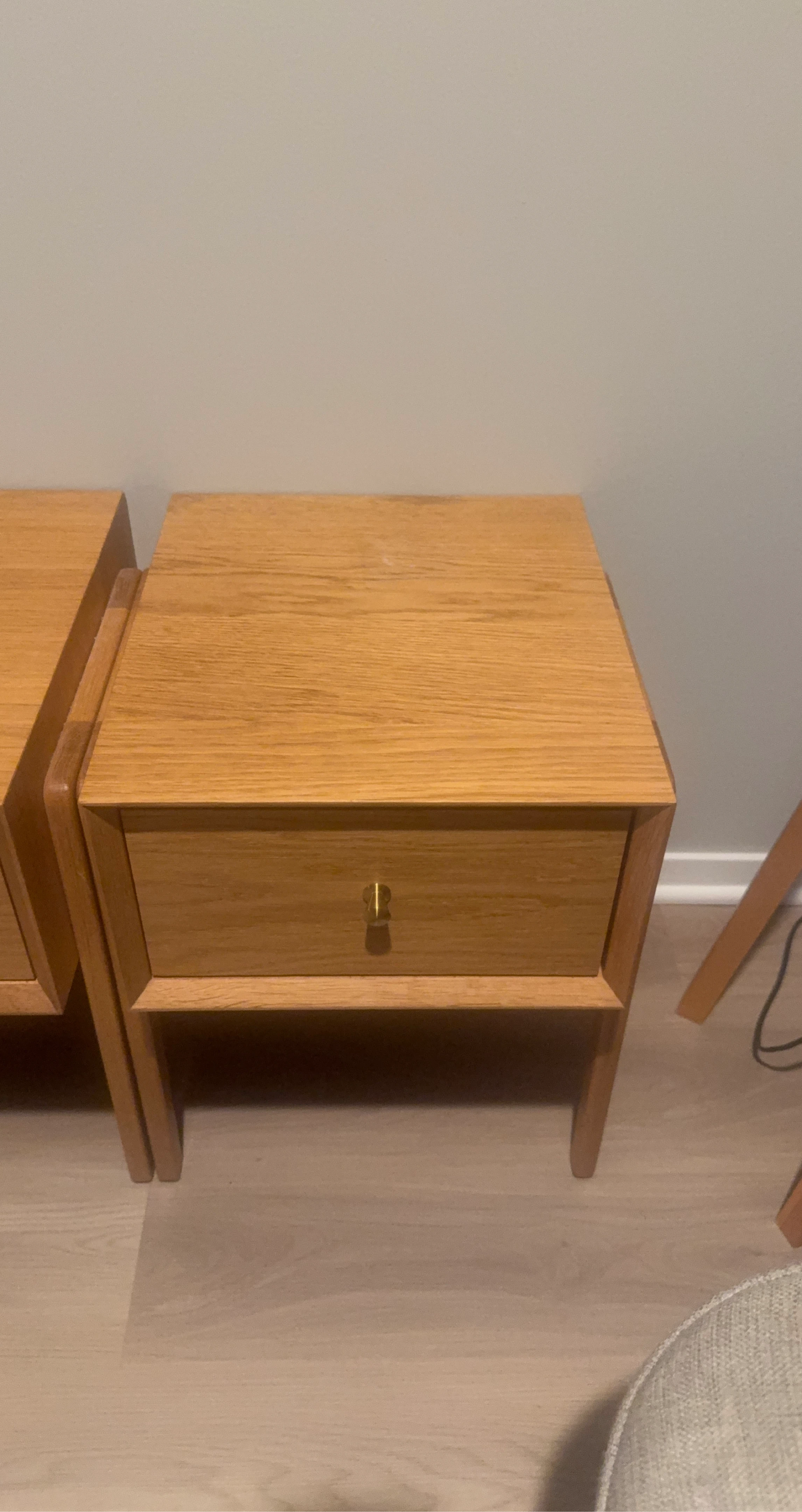 Mid-Century Modern Oak Nightstand with Drawer