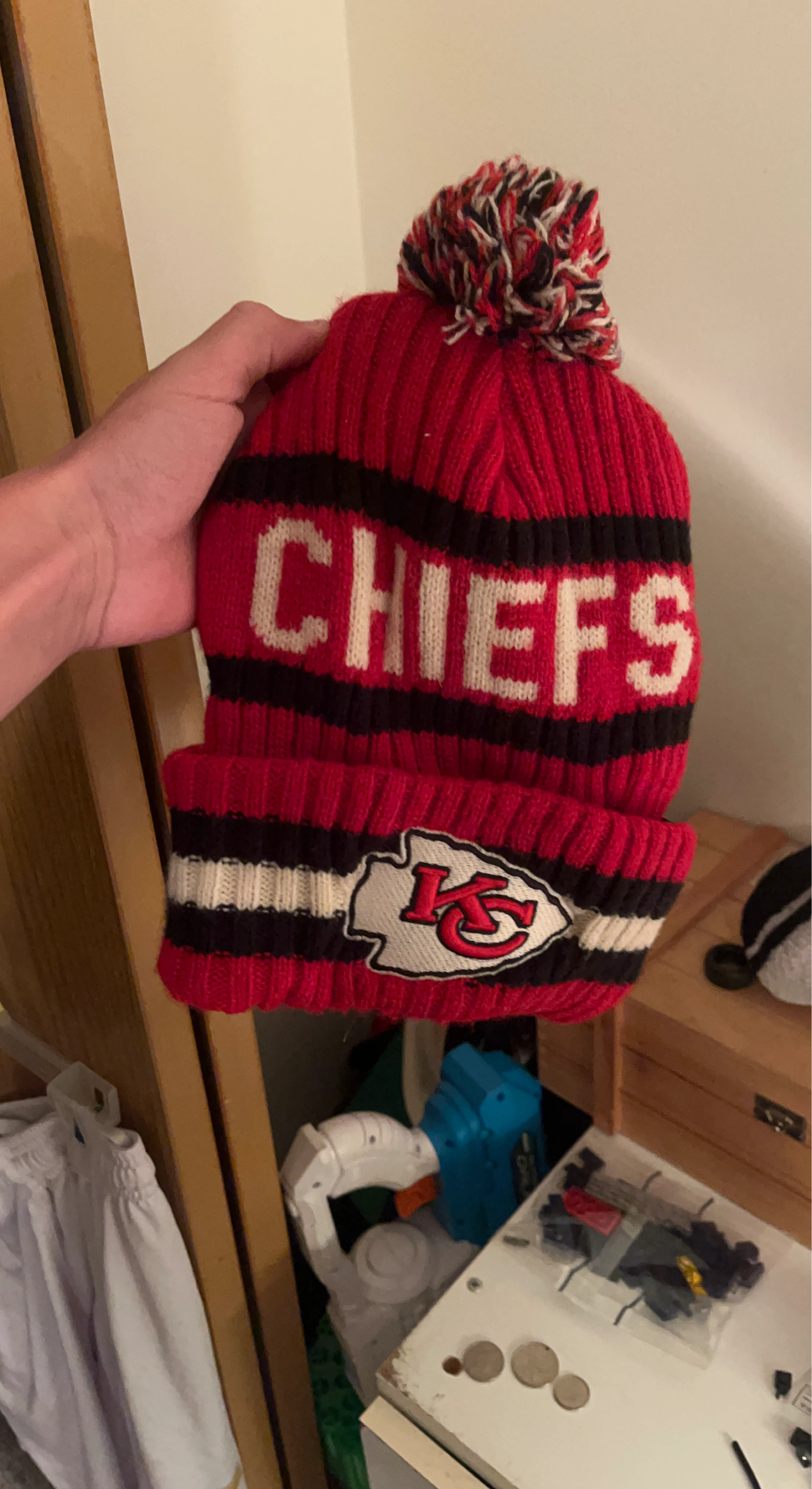 Red Kansas City Chiefs Knit Pom Beanie