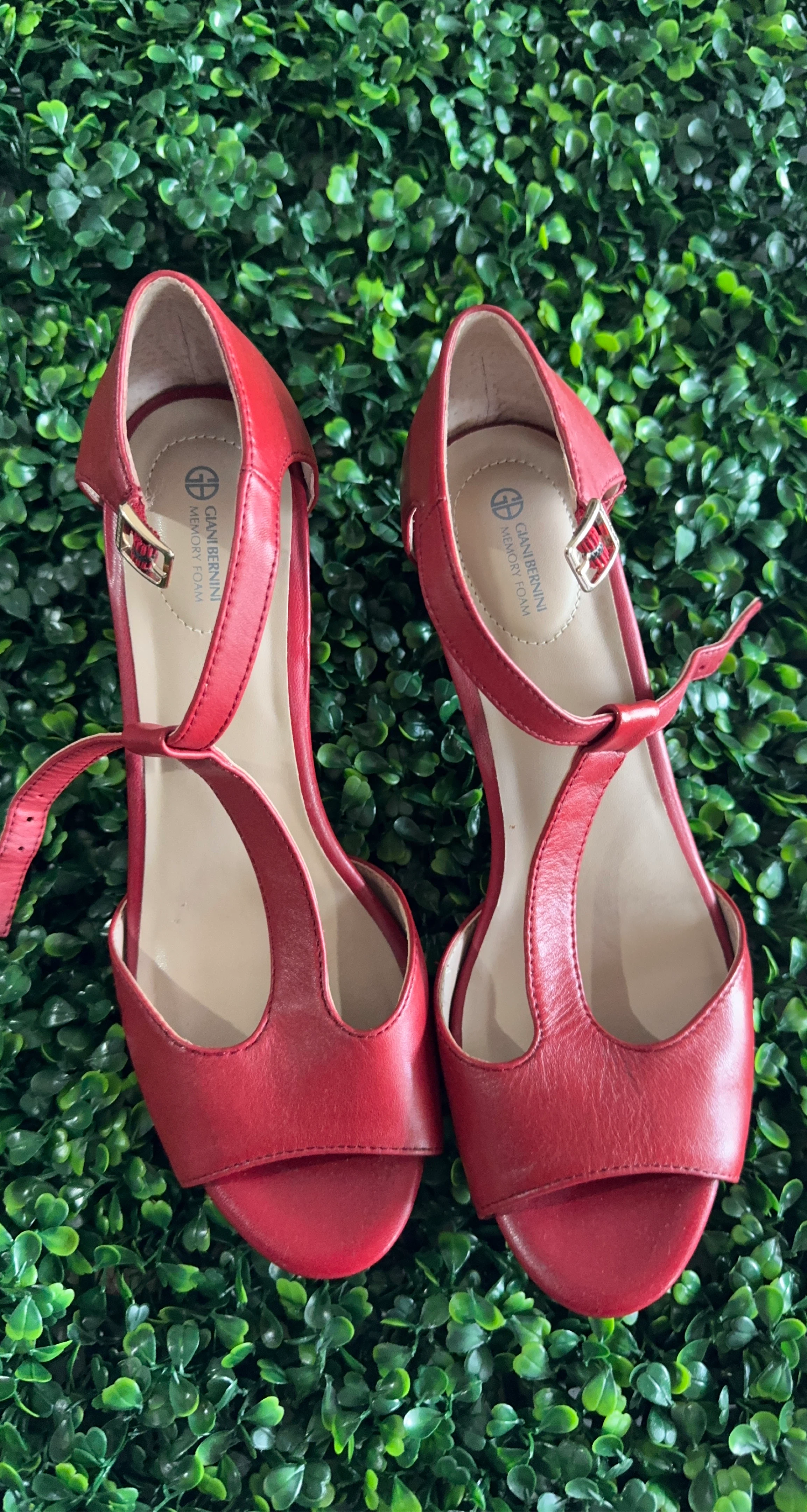 Gianni Bernini Red Peep-Toe Heels
