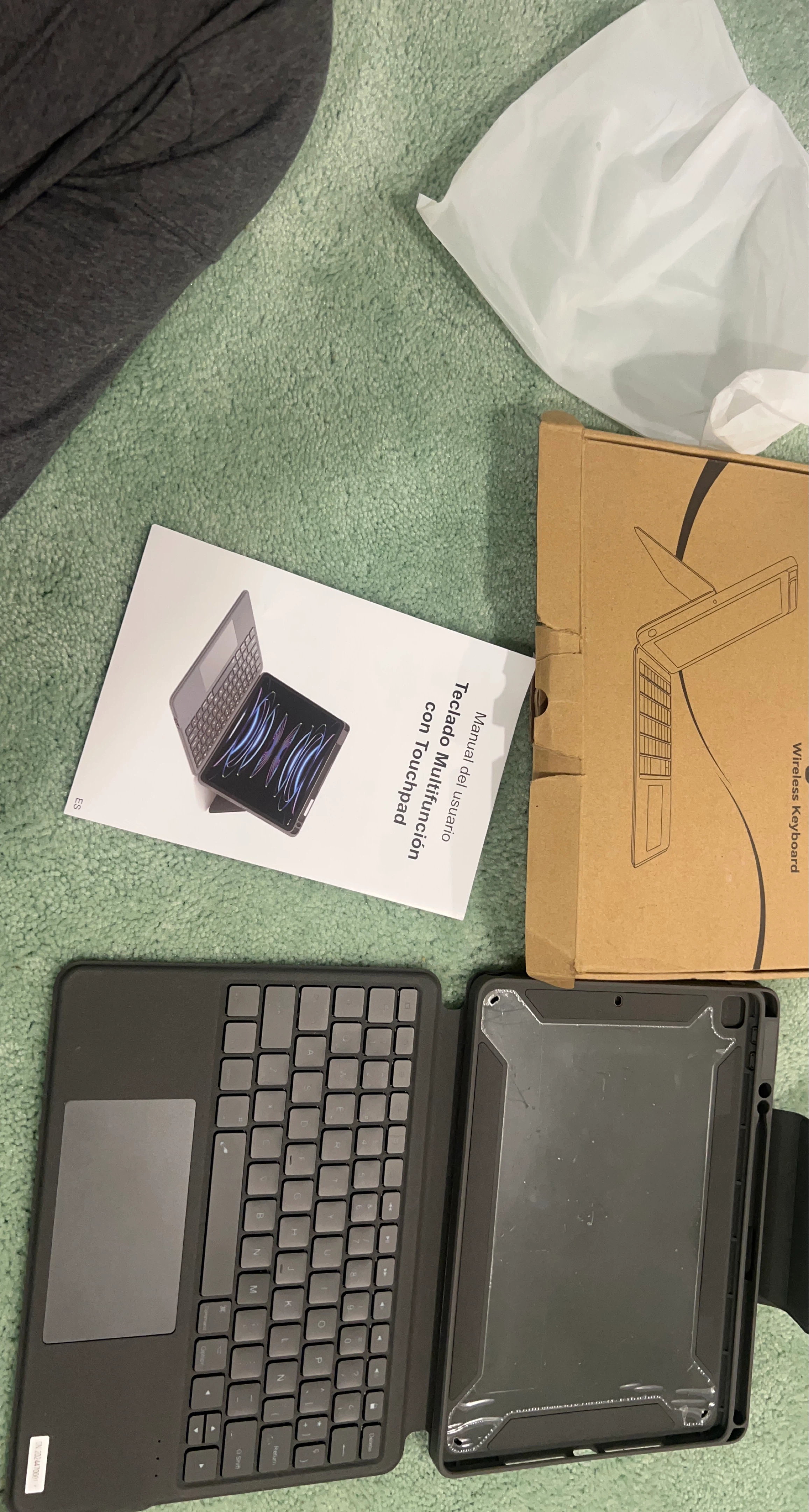 CHGESONA Wireless Keyboard Case for iPad Pro 11" (1st/2nd Gen)
