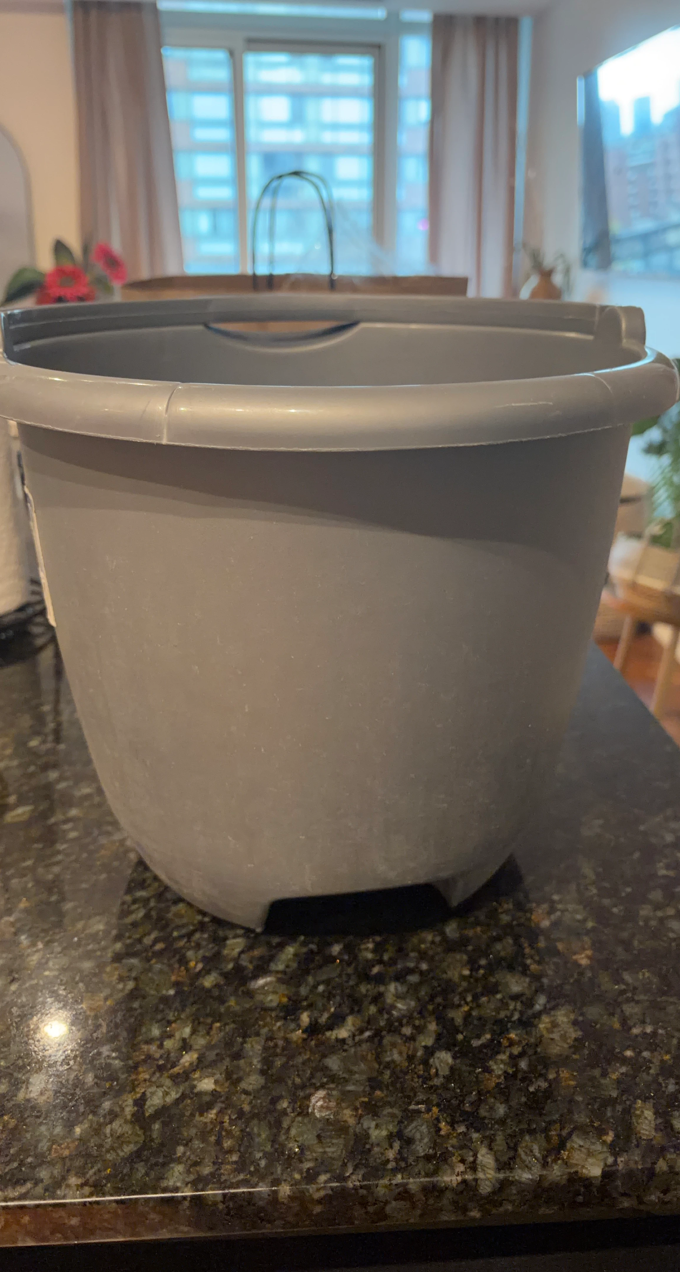 Plastic bucket - photo 2