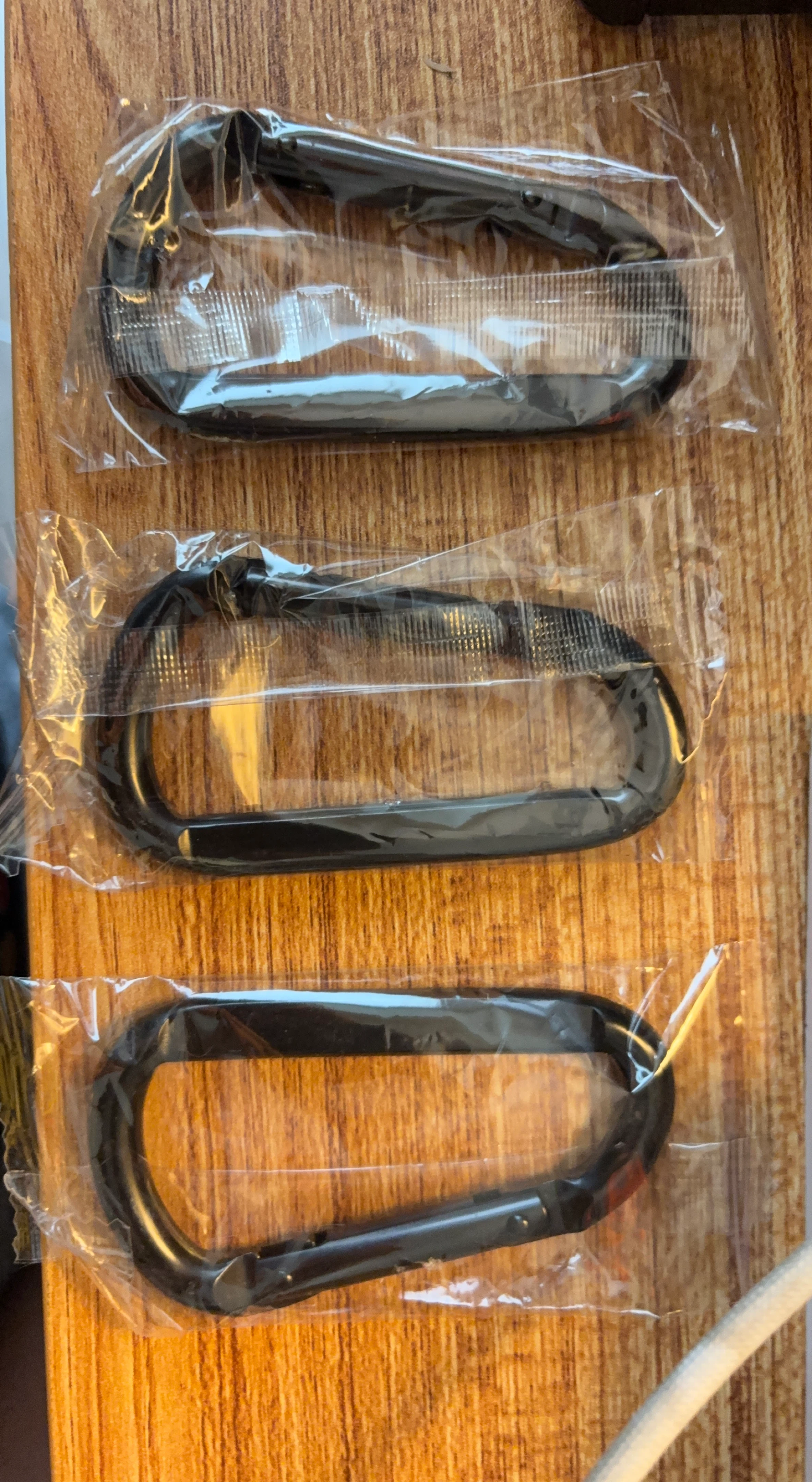 3 Black Carabiner Clips