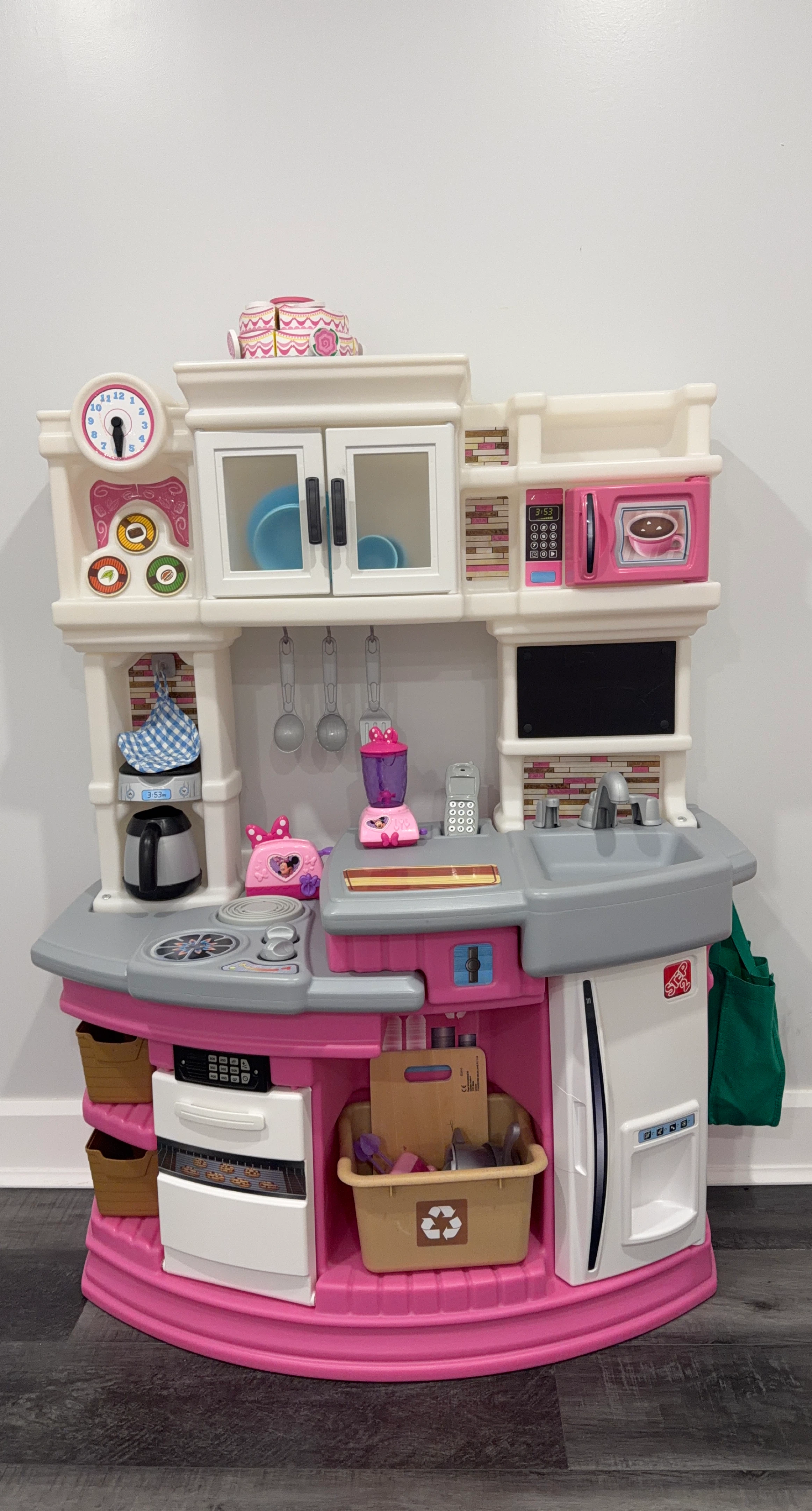 Step2 Play Kitchen