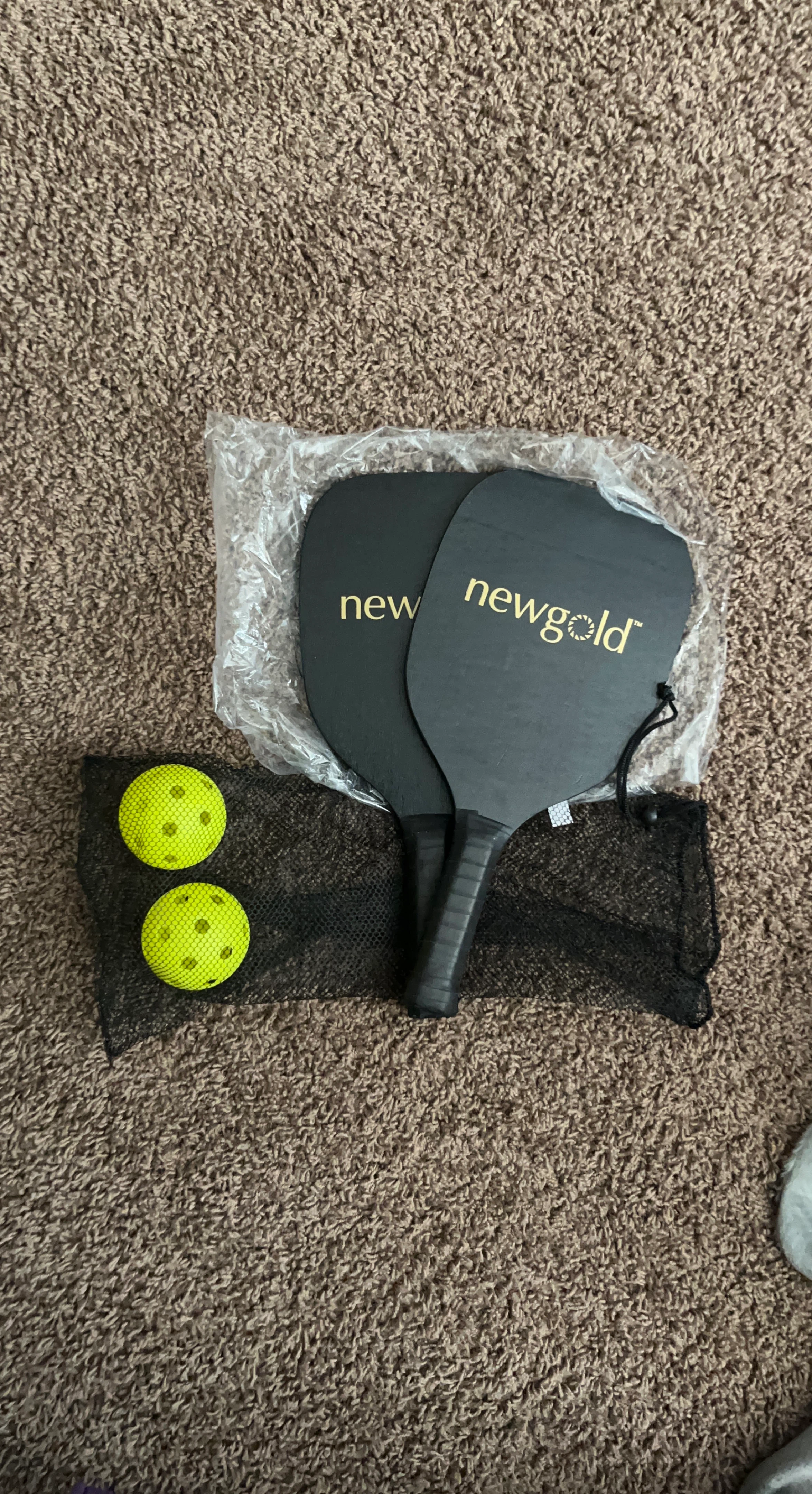 Newgold Pickleball Paddles Set with 2 Balls