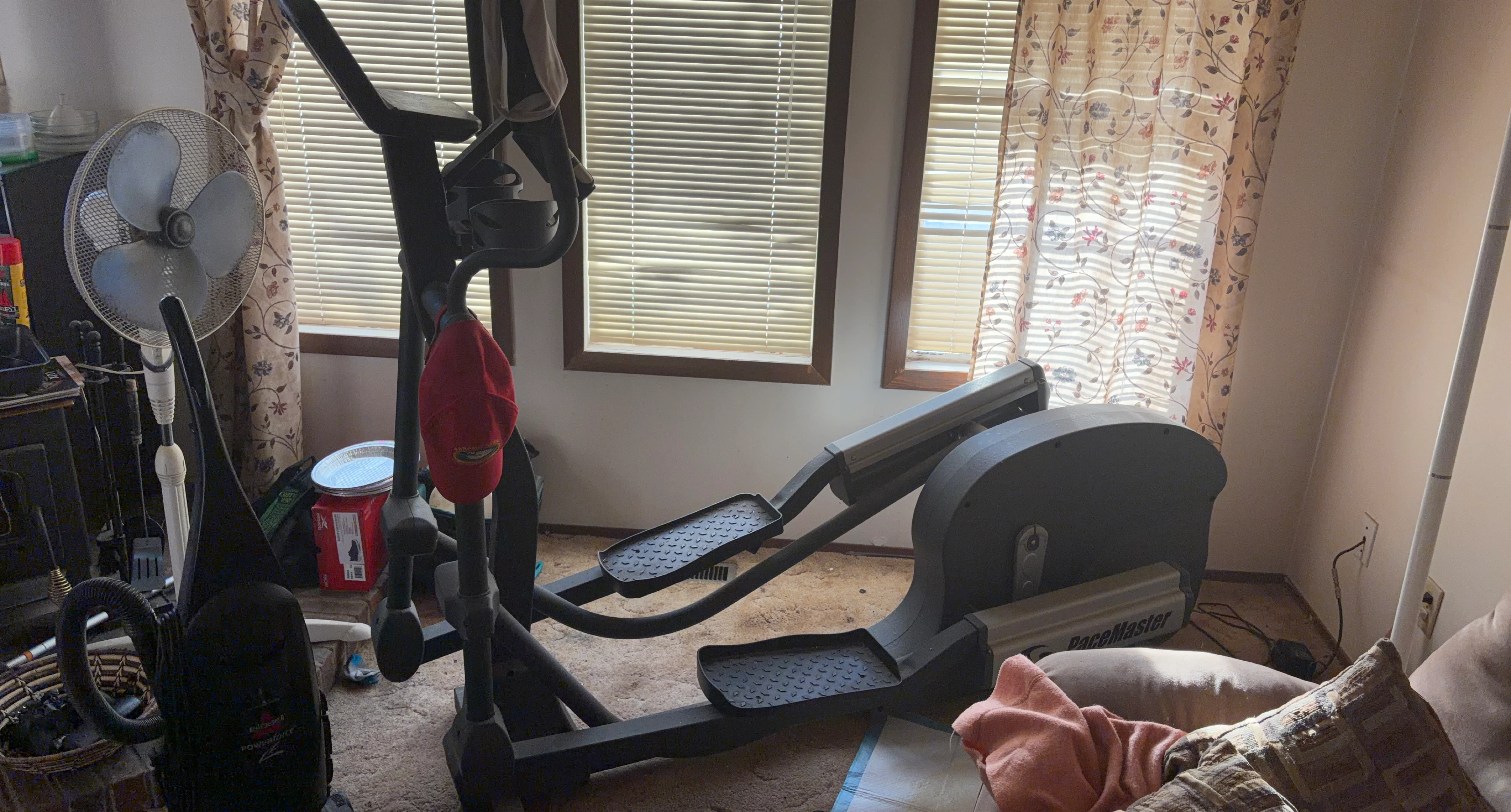 PaceMaster Silver XT Elliptical Trainer