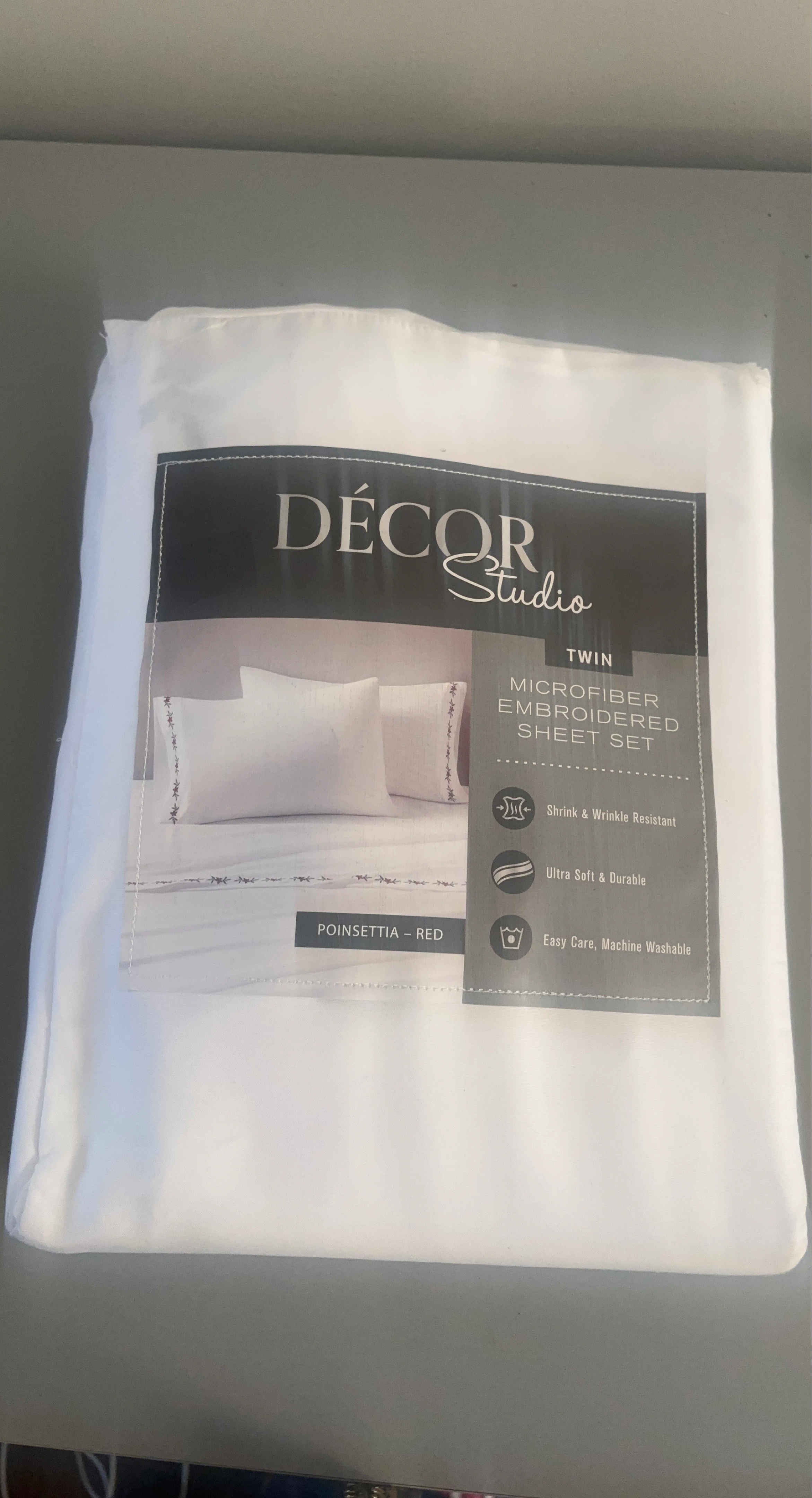 New  Decor Studio Embroidered  Twin Sheet Set