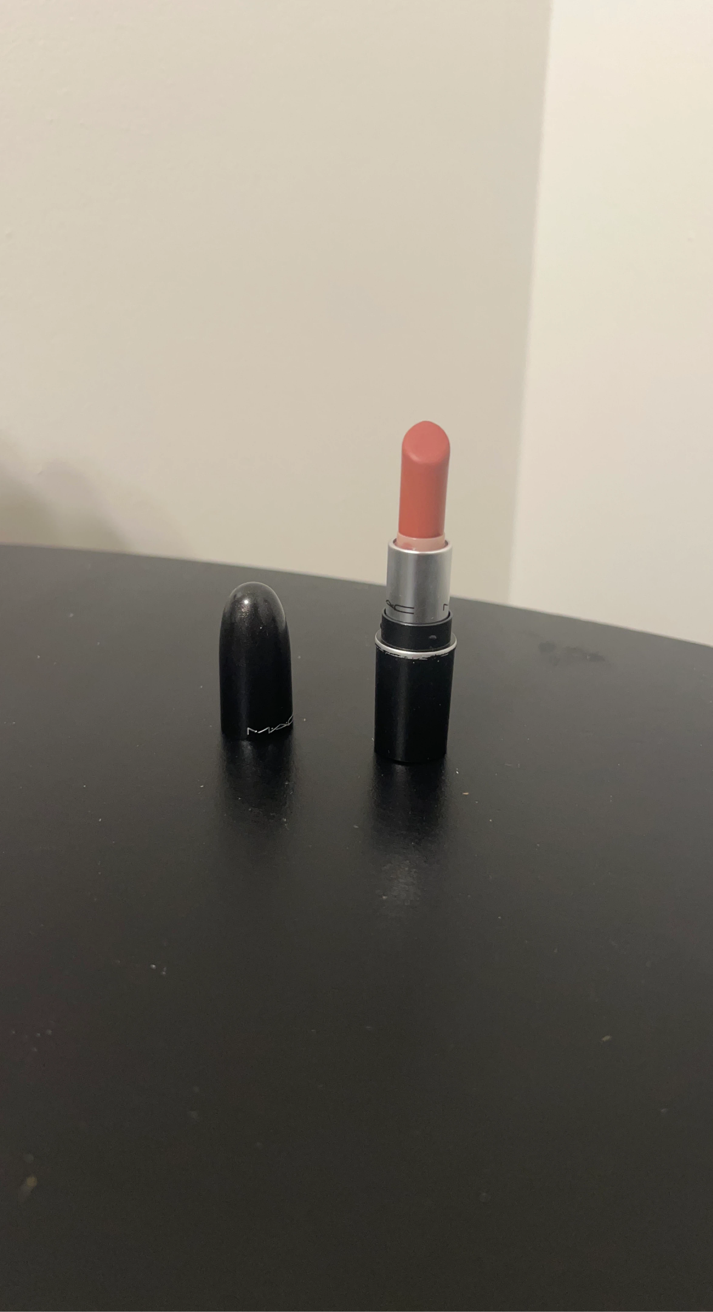 MAC Matte Lipstick - Velvet Teddy