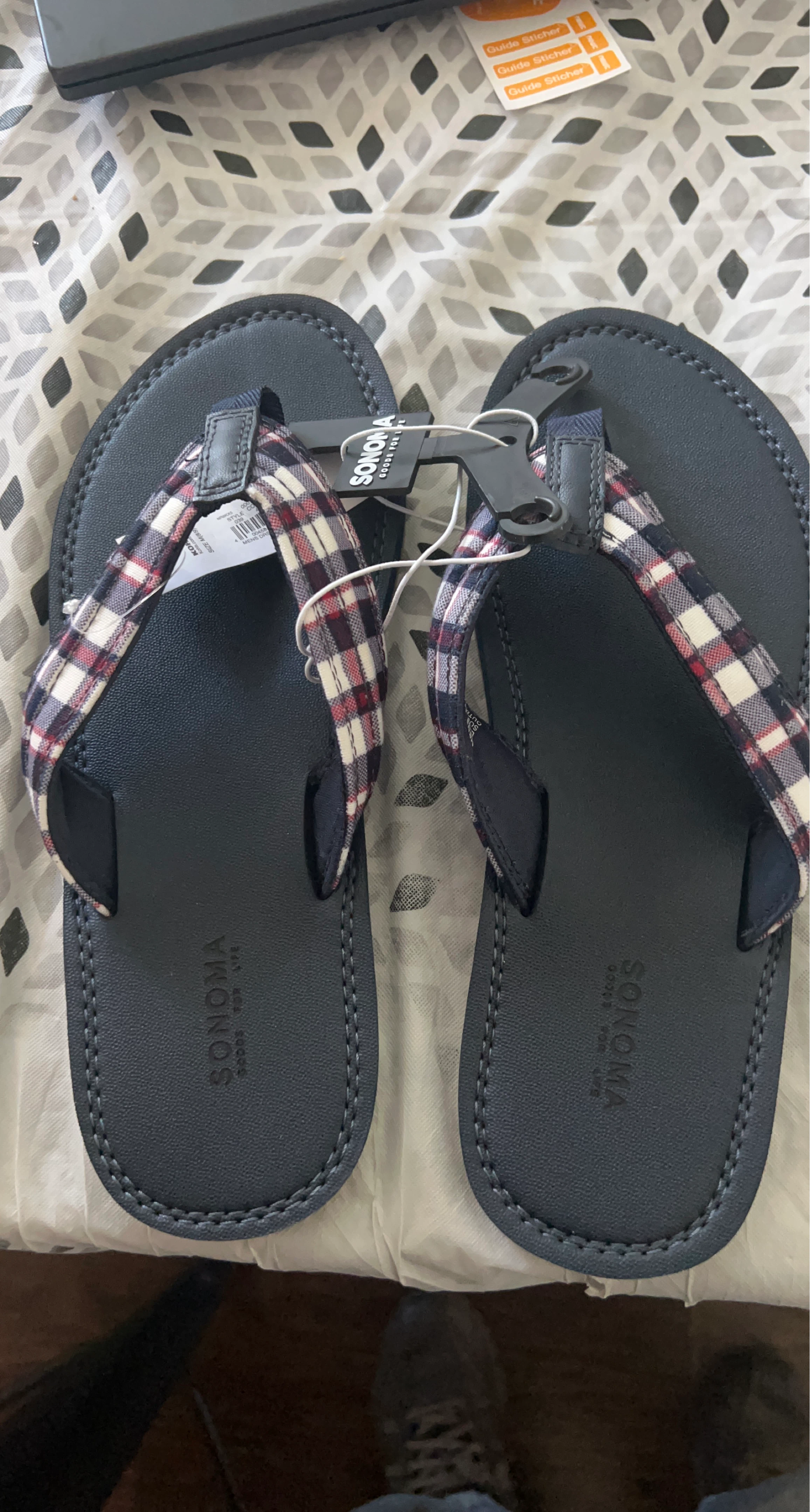 Sonoma Goods for Life Plaid Flip Flops - Men's Size M (8-9)