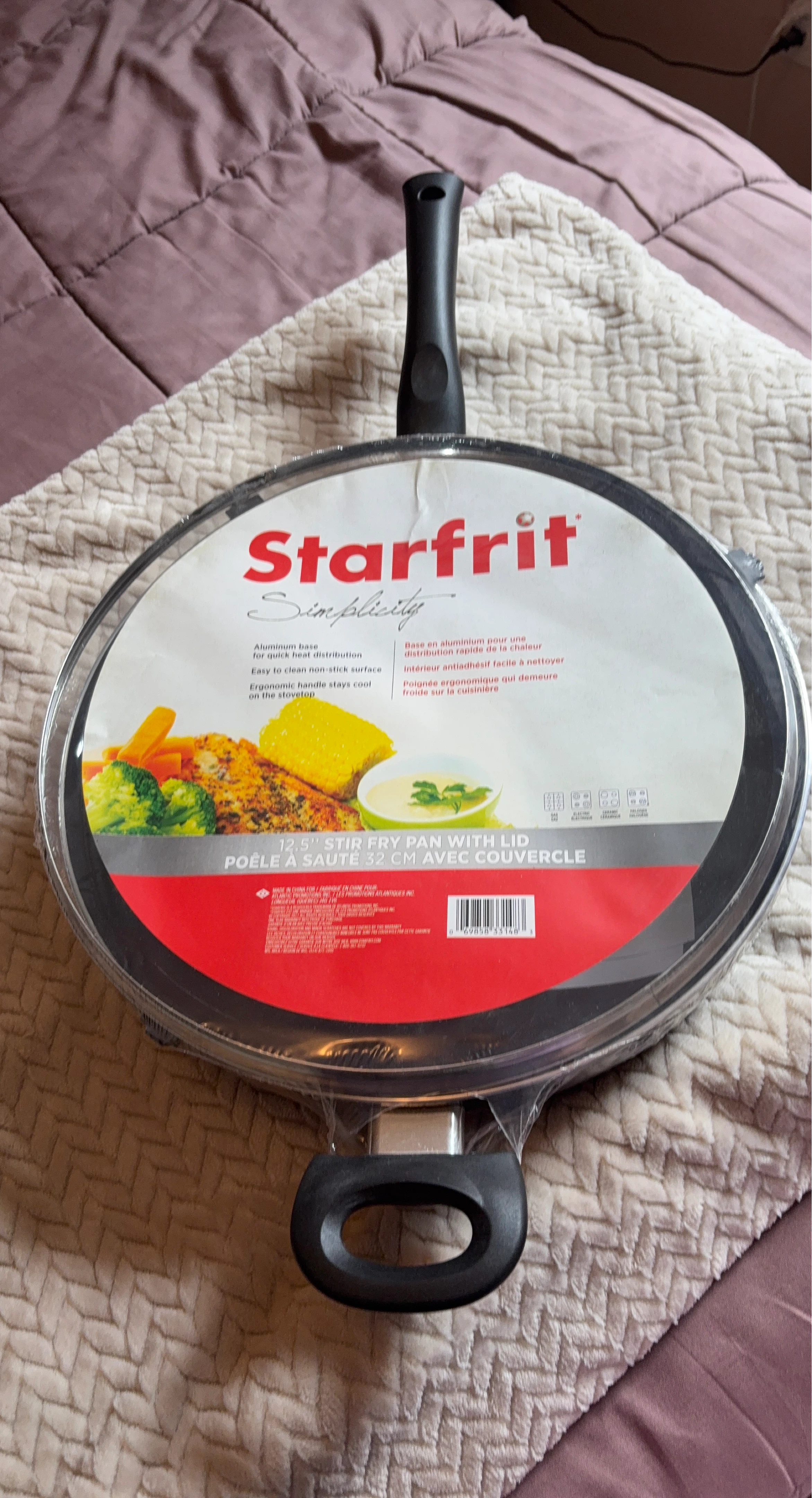 Starfrit 12.5" Stir Fry Pan with Lid
