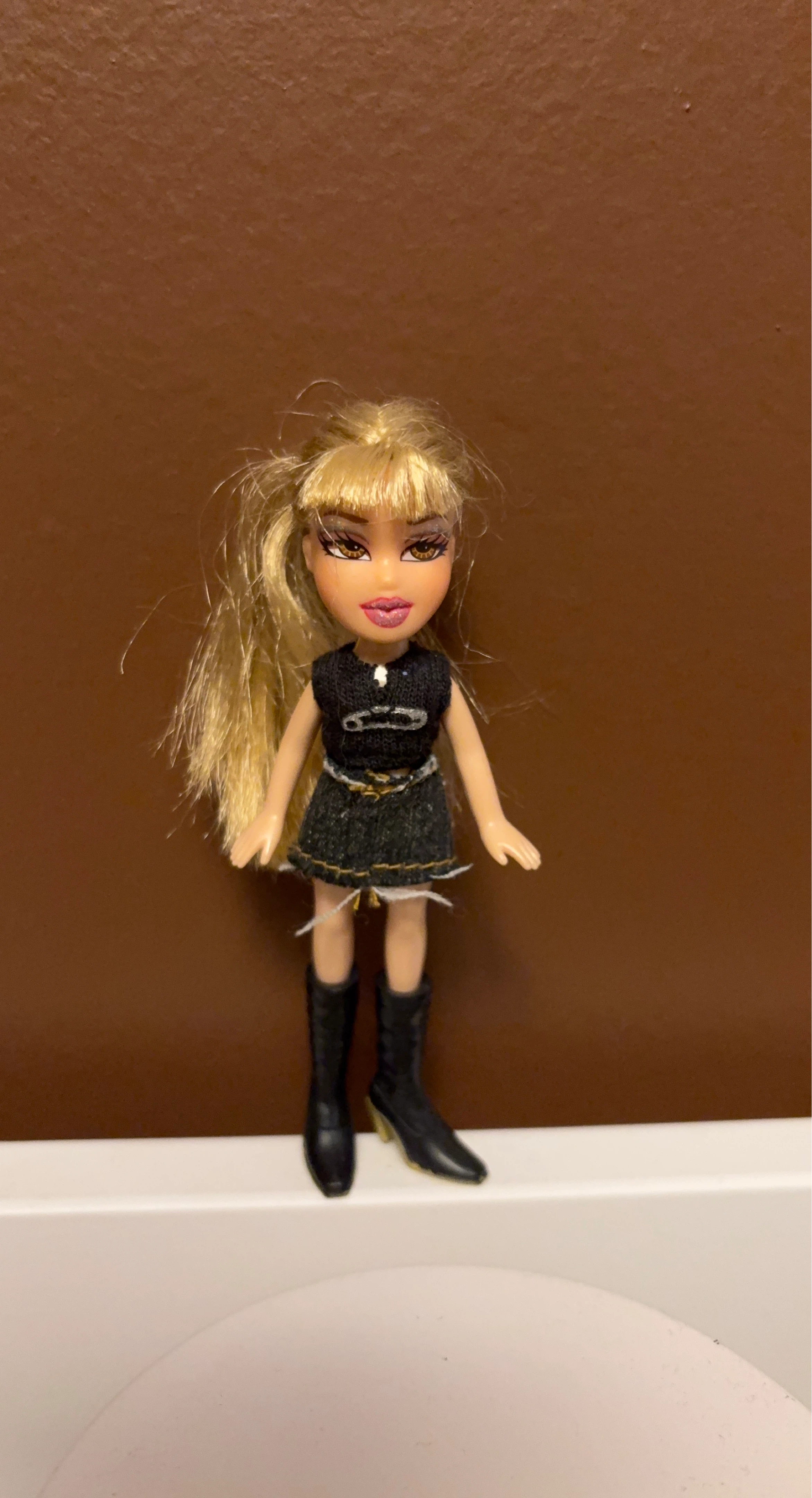 Bratz Doll Blonde Doll Black Outfit