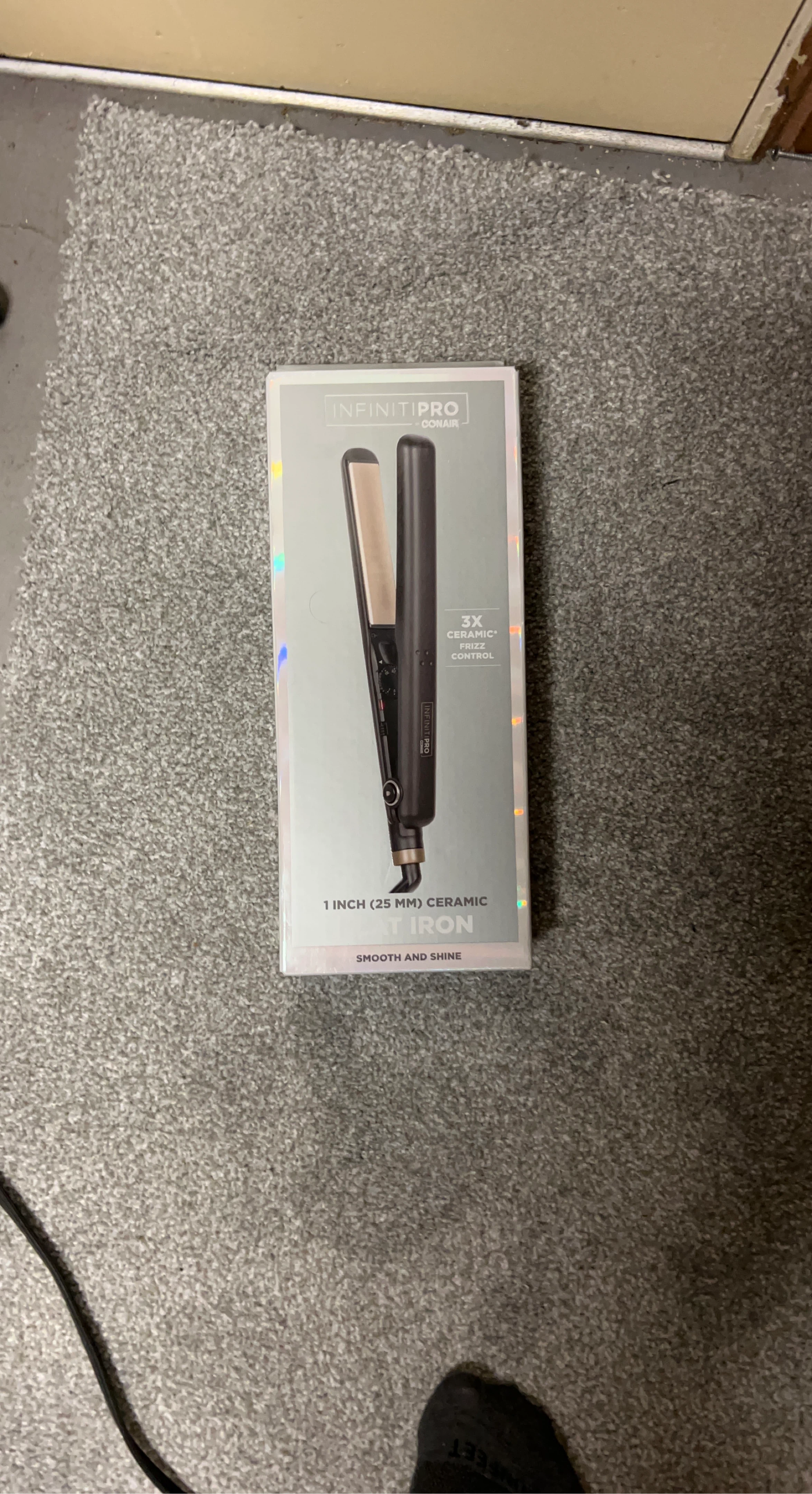 Conair InfinitiPro 1 Inch Ceramic Flat Iron