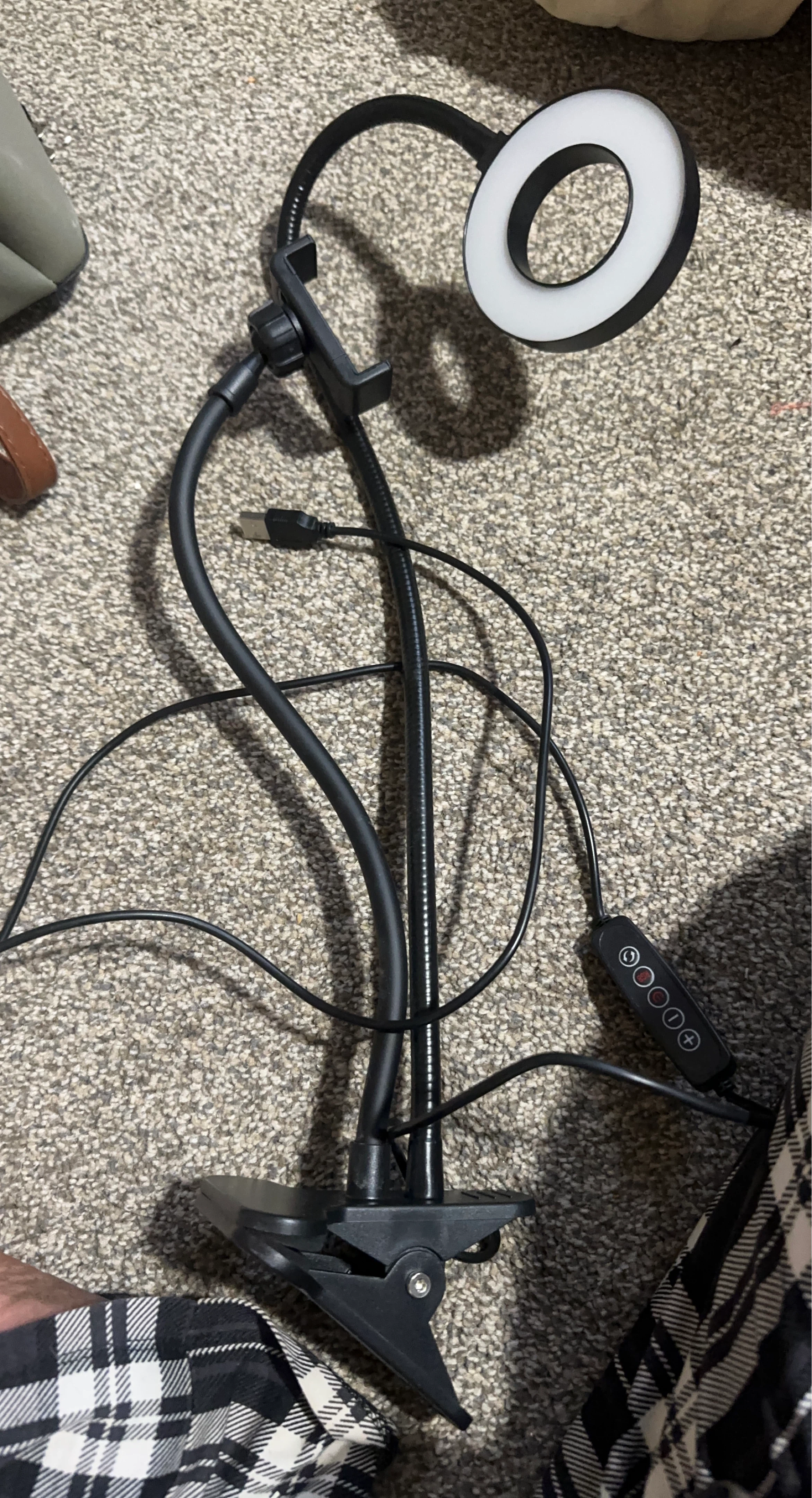 Black Ring Light with Phone Holder