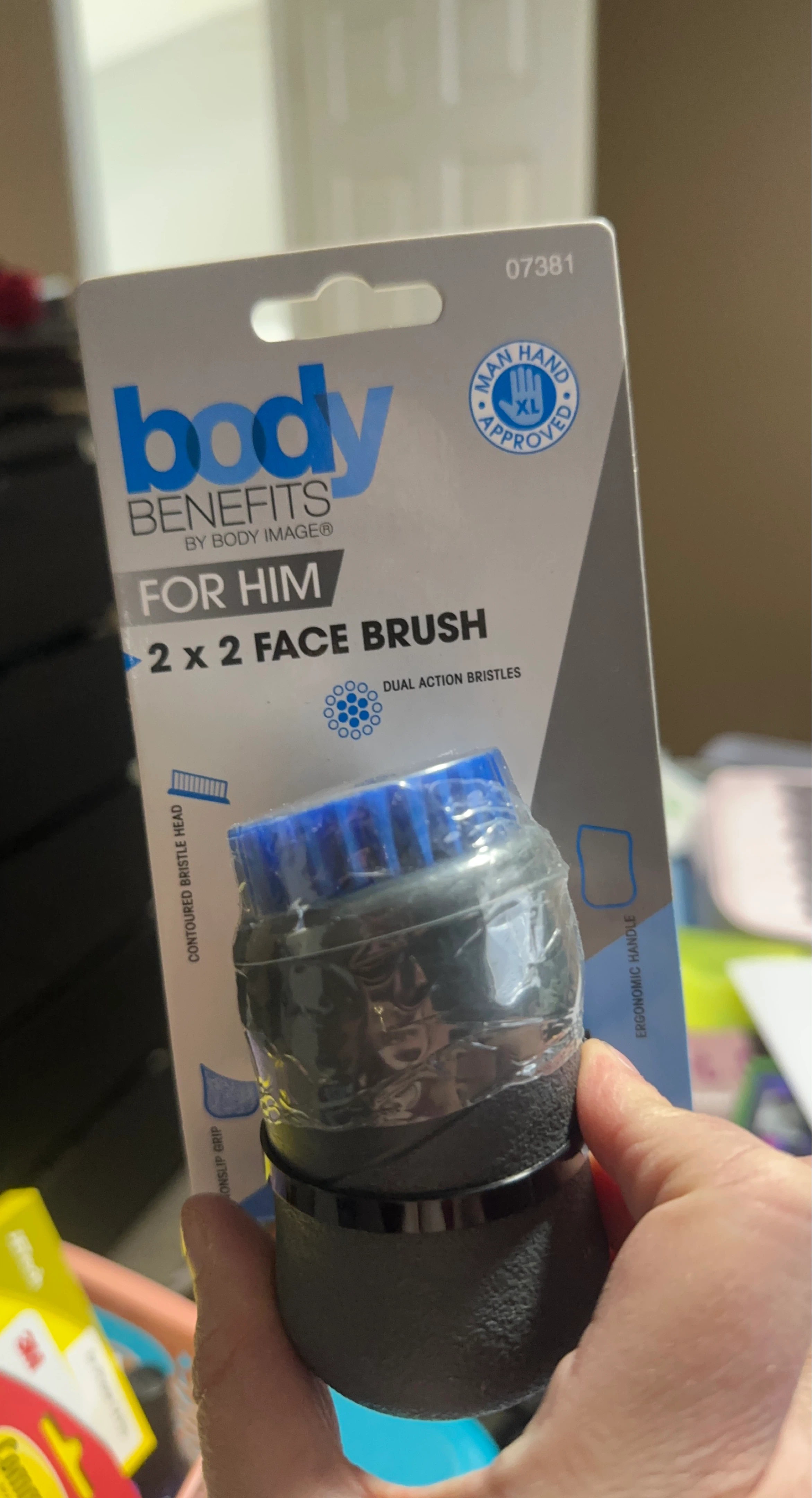 Body Benefits 2x2 Face Brush