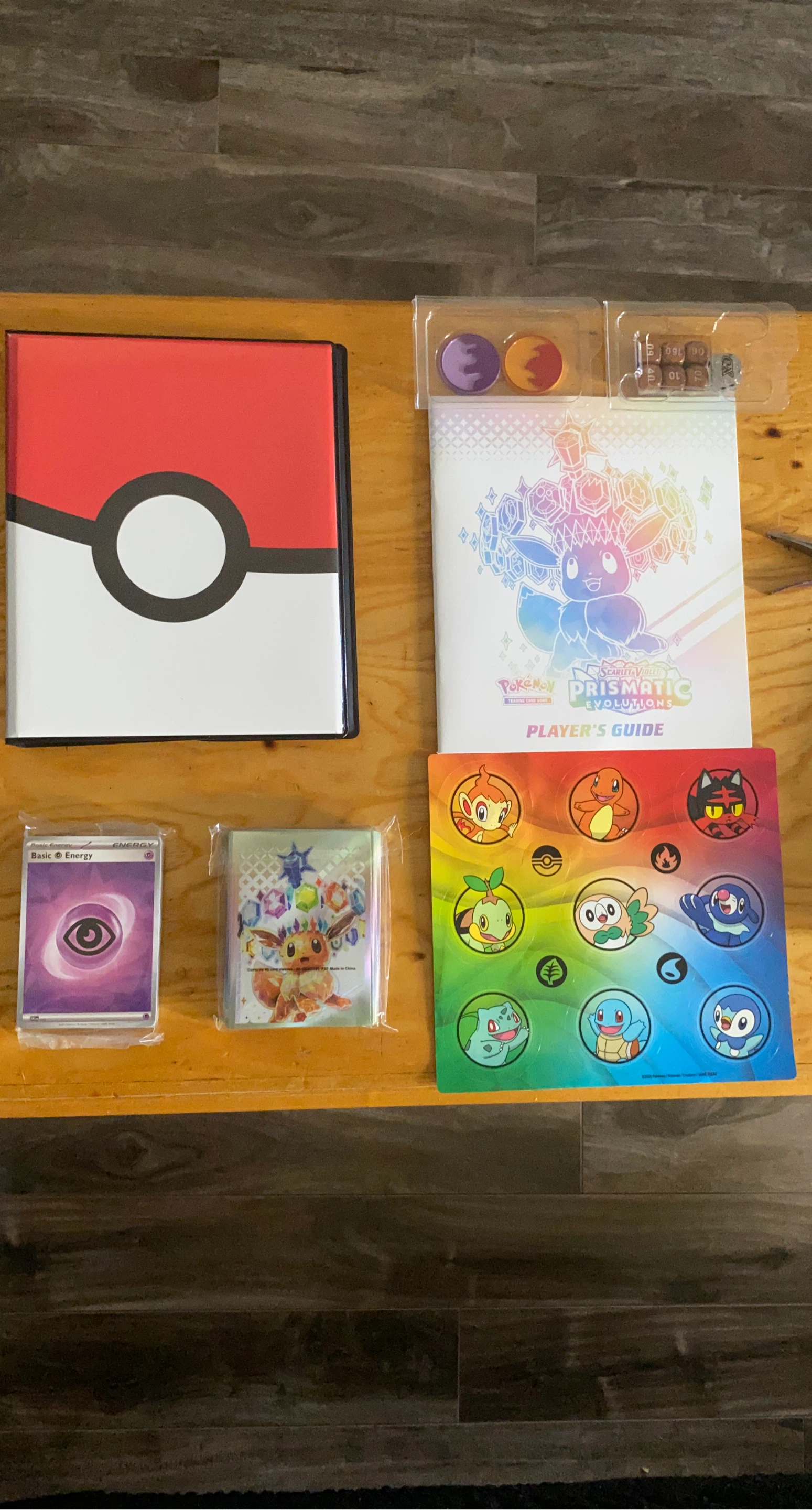 Pokémon Scarlet & Violet Prismatic Evolutions Player's Bundle