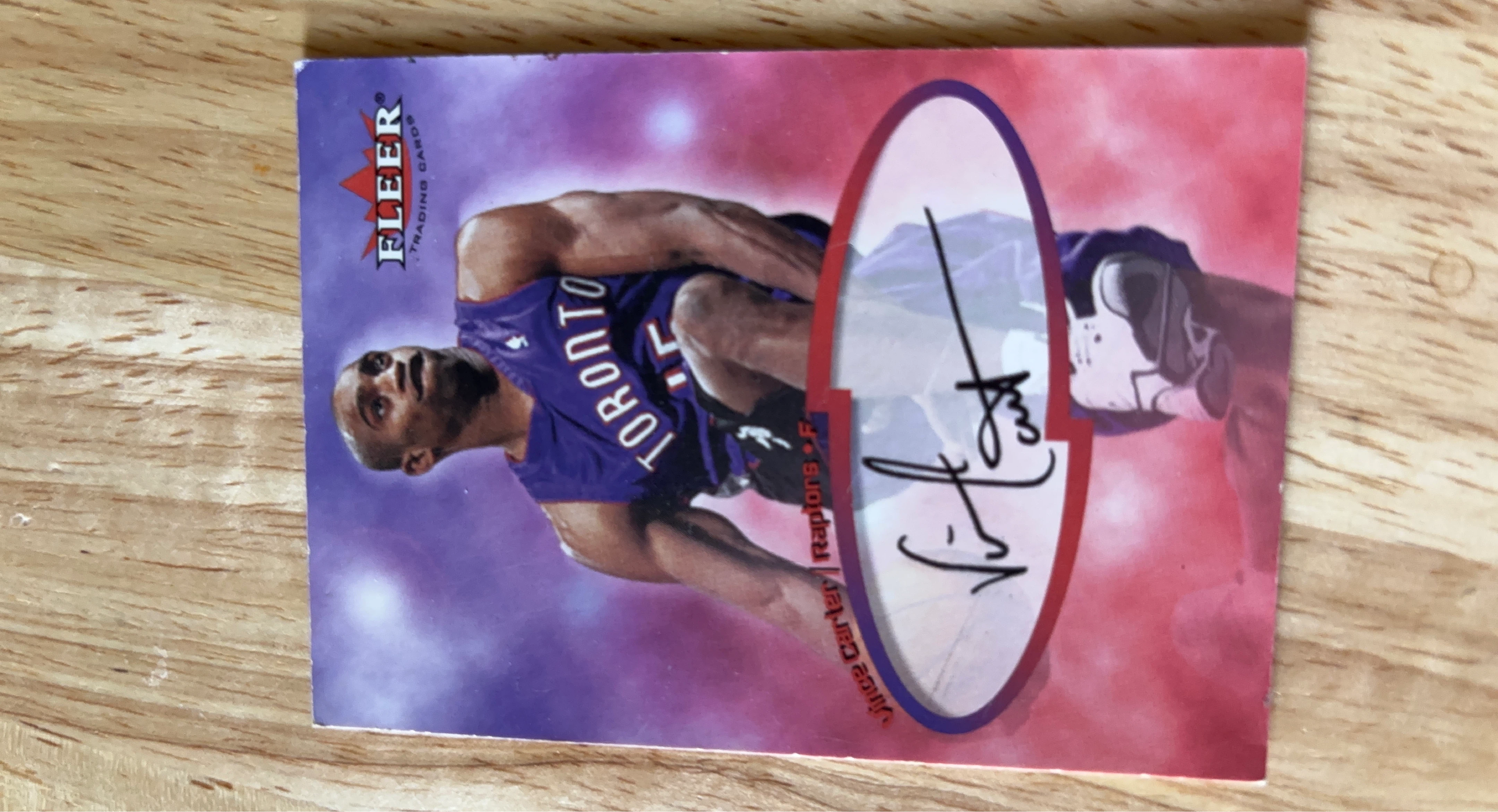 Vince Carter Fleer Trading Card with Autograph