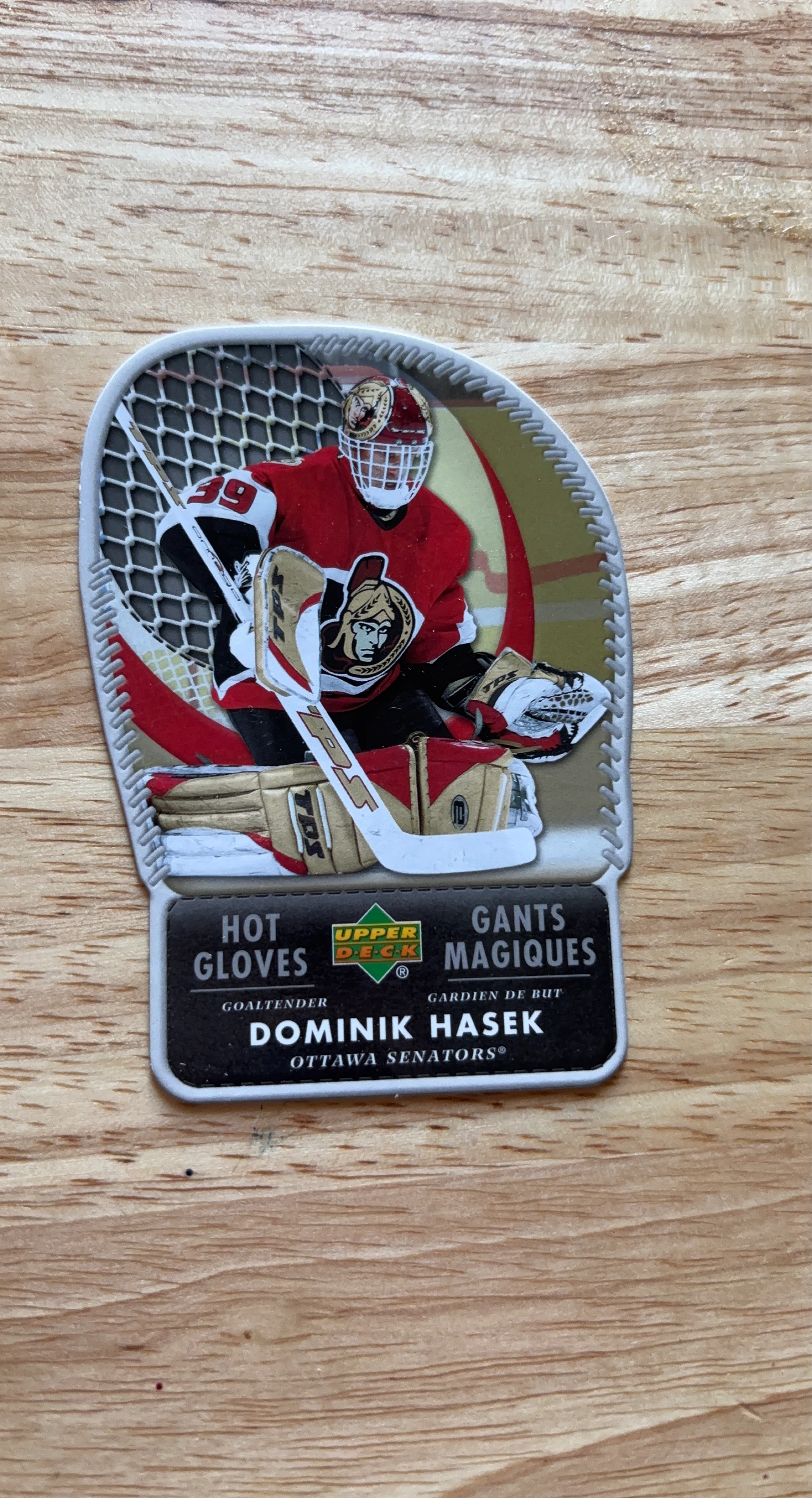 Upper Deck Dominik Hasek Hot Gloves Card