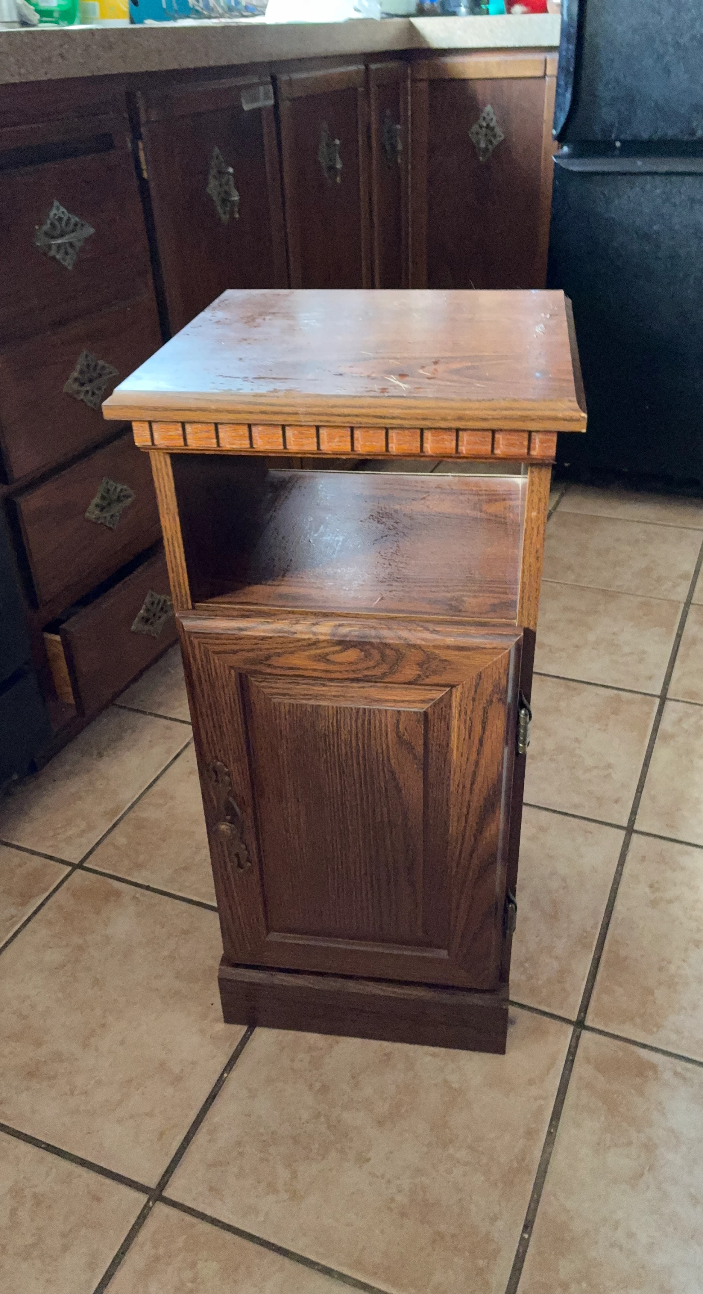 Solid Oak Wood stand with Cabinet