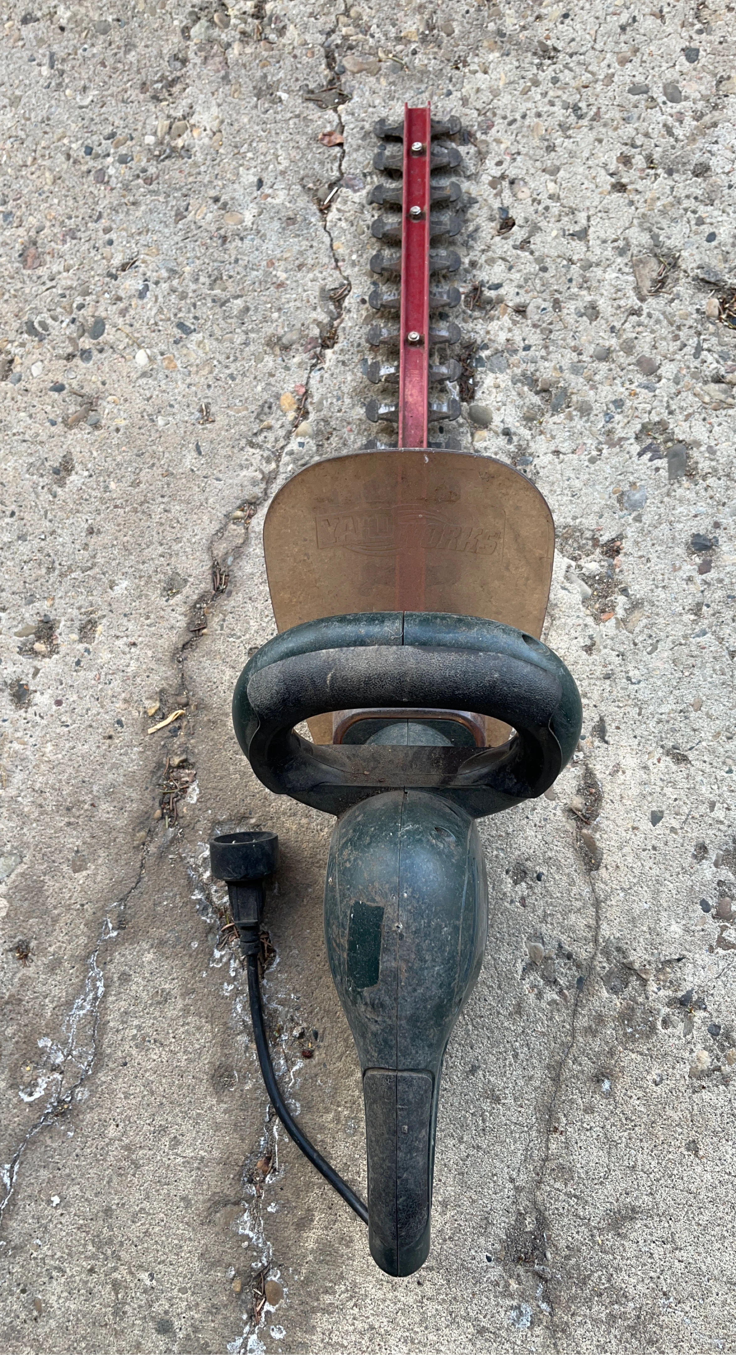 Yardworks Hedge Trimmer