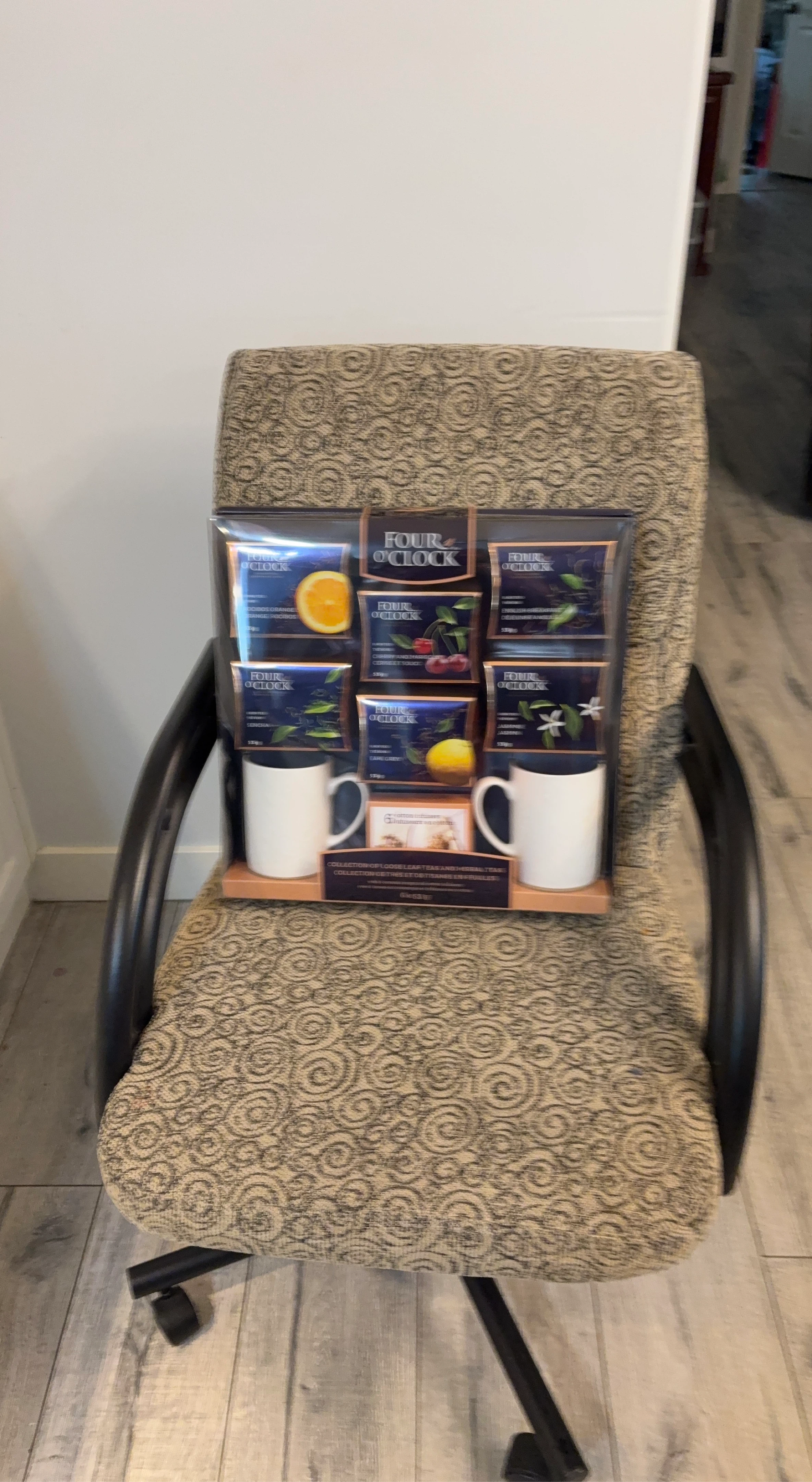 Four O'Clock Collection of Loose Leaf Teas and Herbal Teas