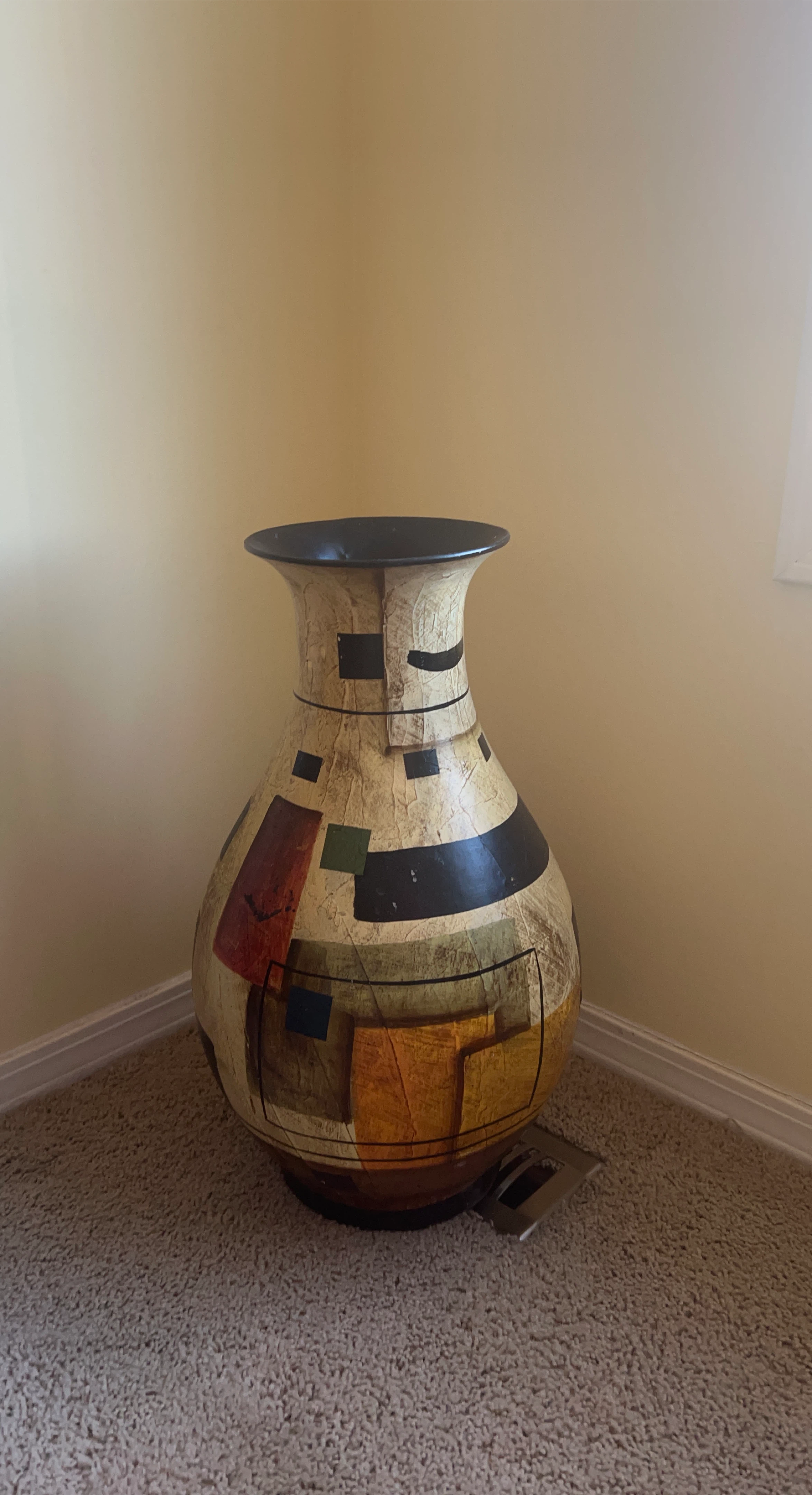 Decorative Vase - Geometric Pattern