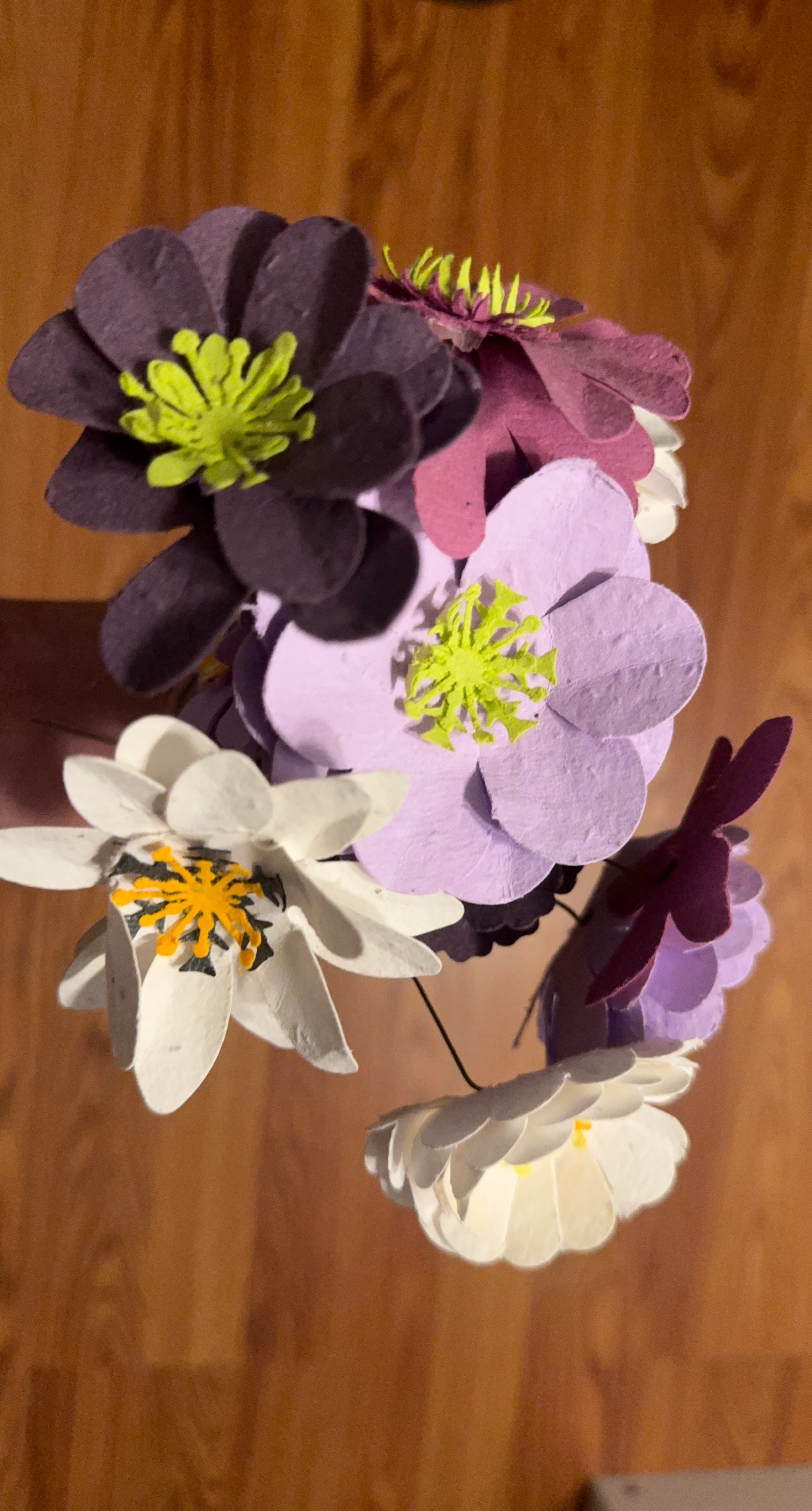 12 Assorted Seed Paper Flowers ( half a bag of dirt as gift)