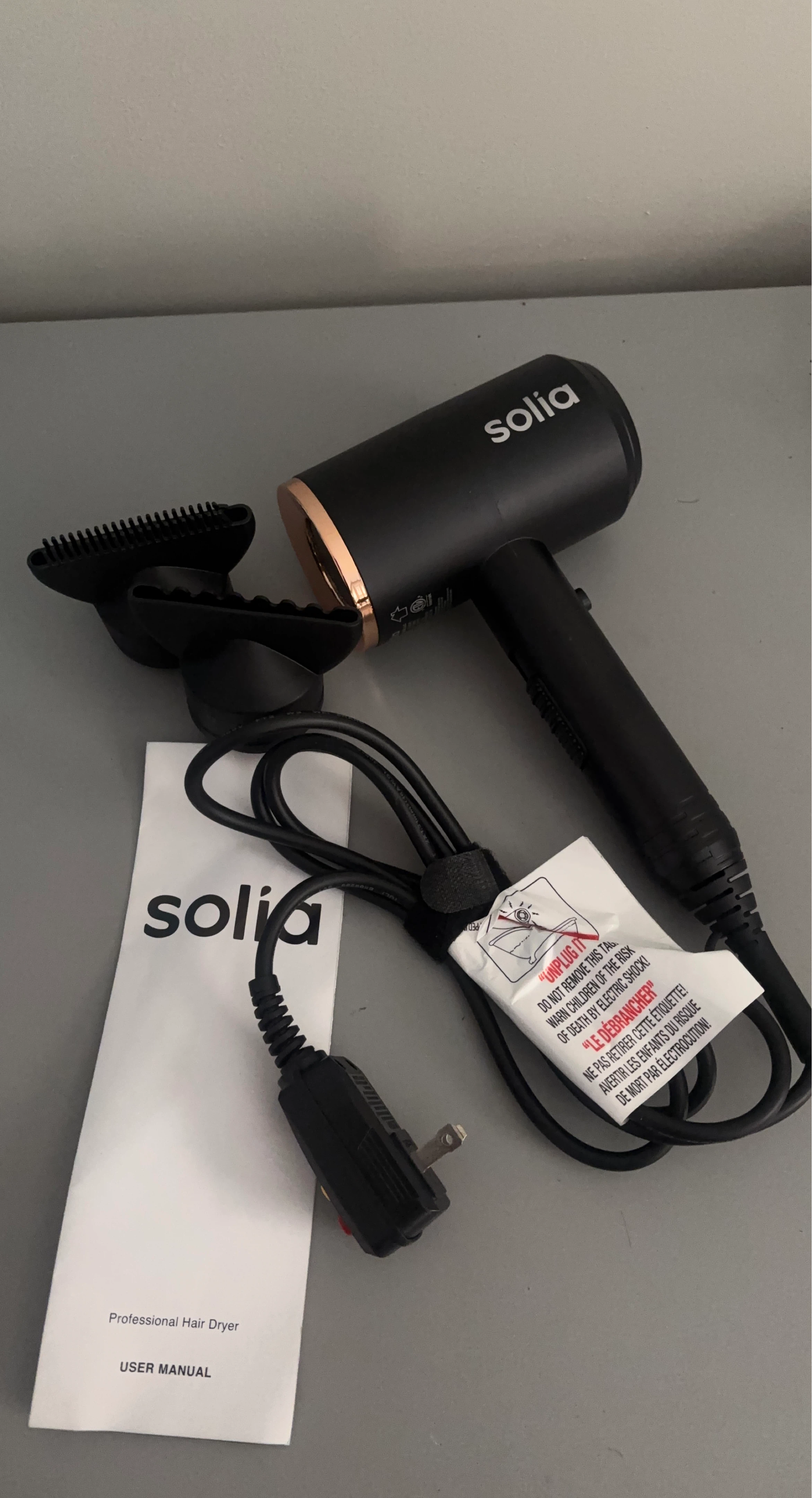 New Solia Professional Hair Dryer with Attachments