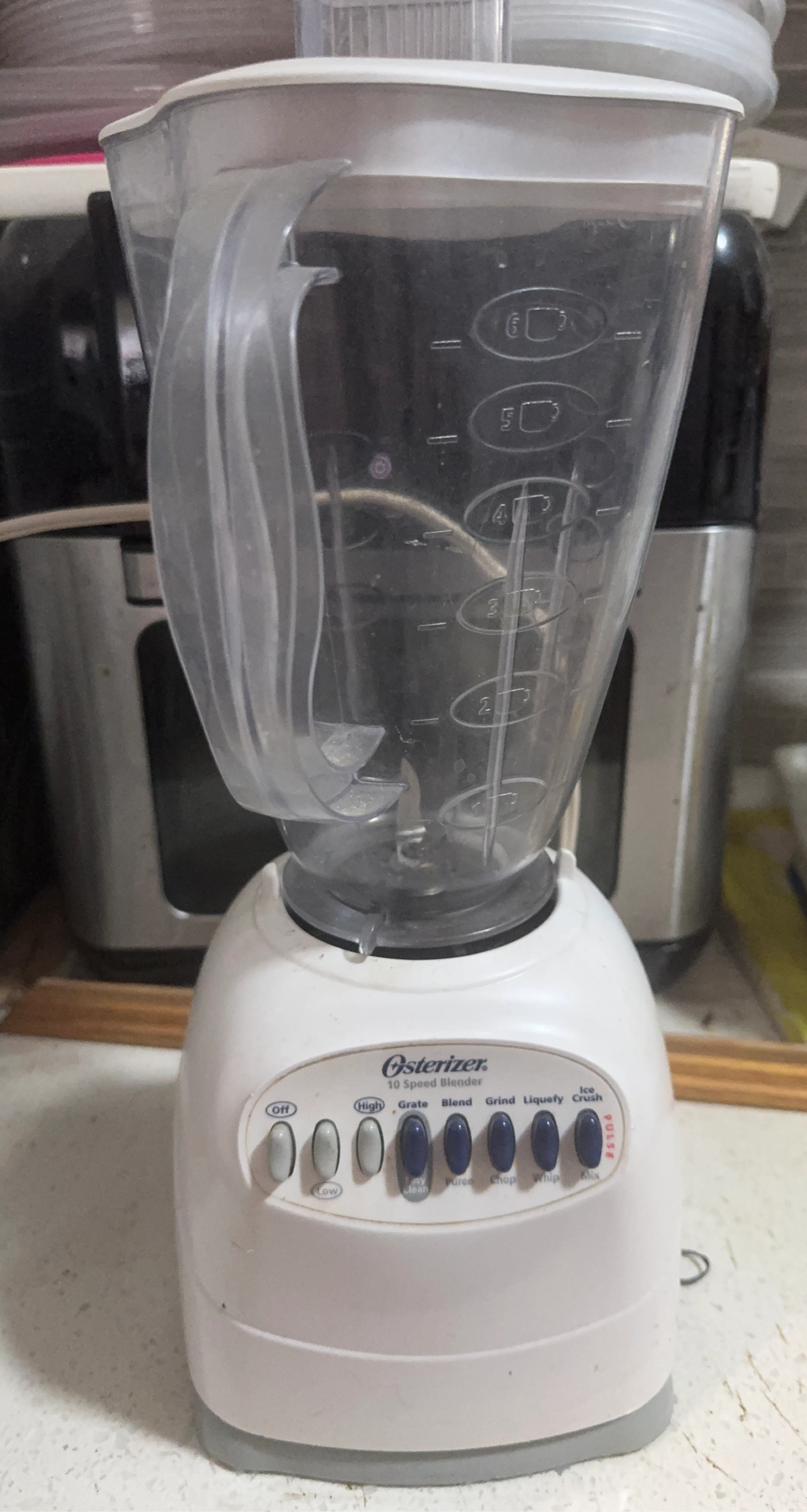 Osterizer 10 Speed Blender White