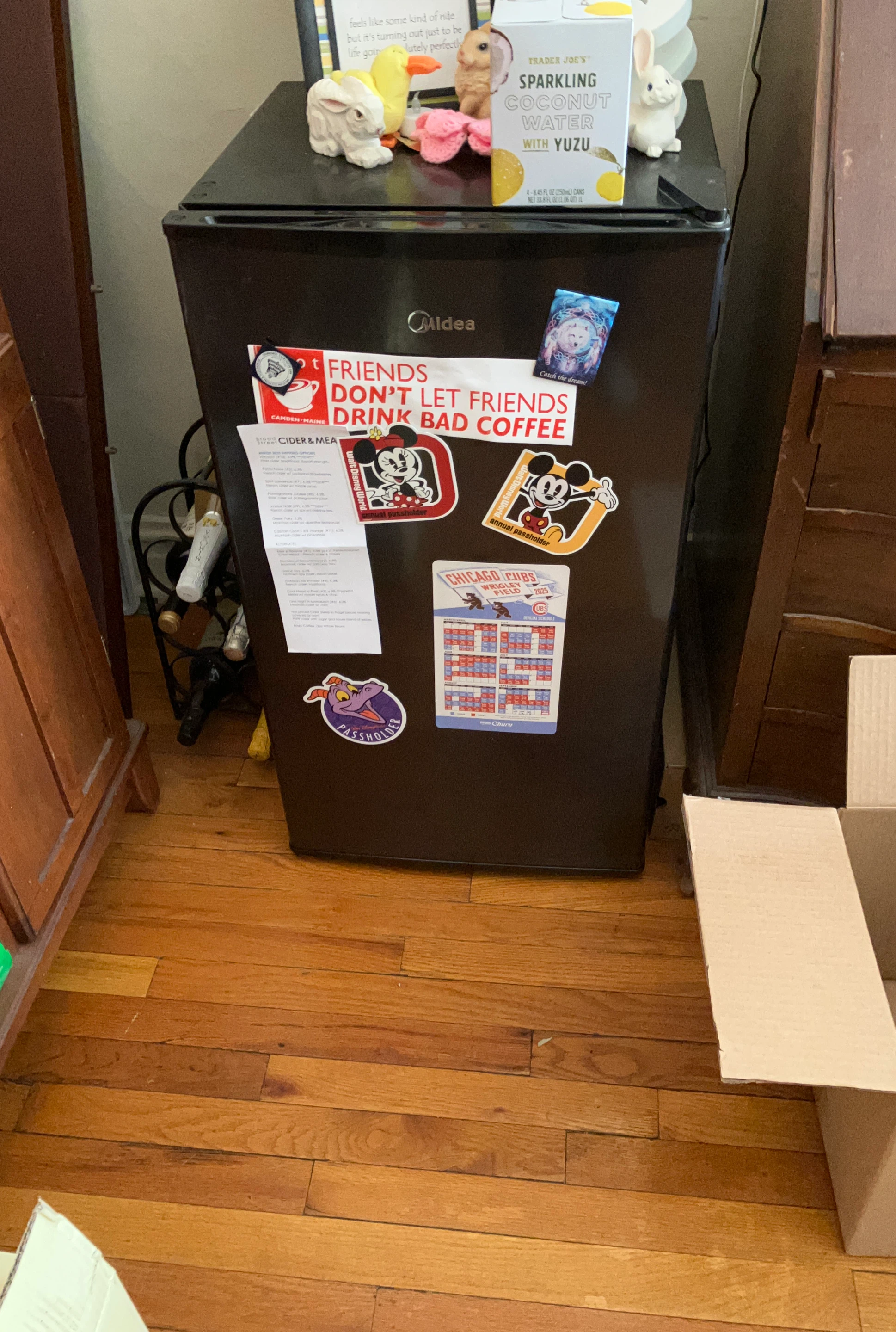 Midea Compact Refrigerator