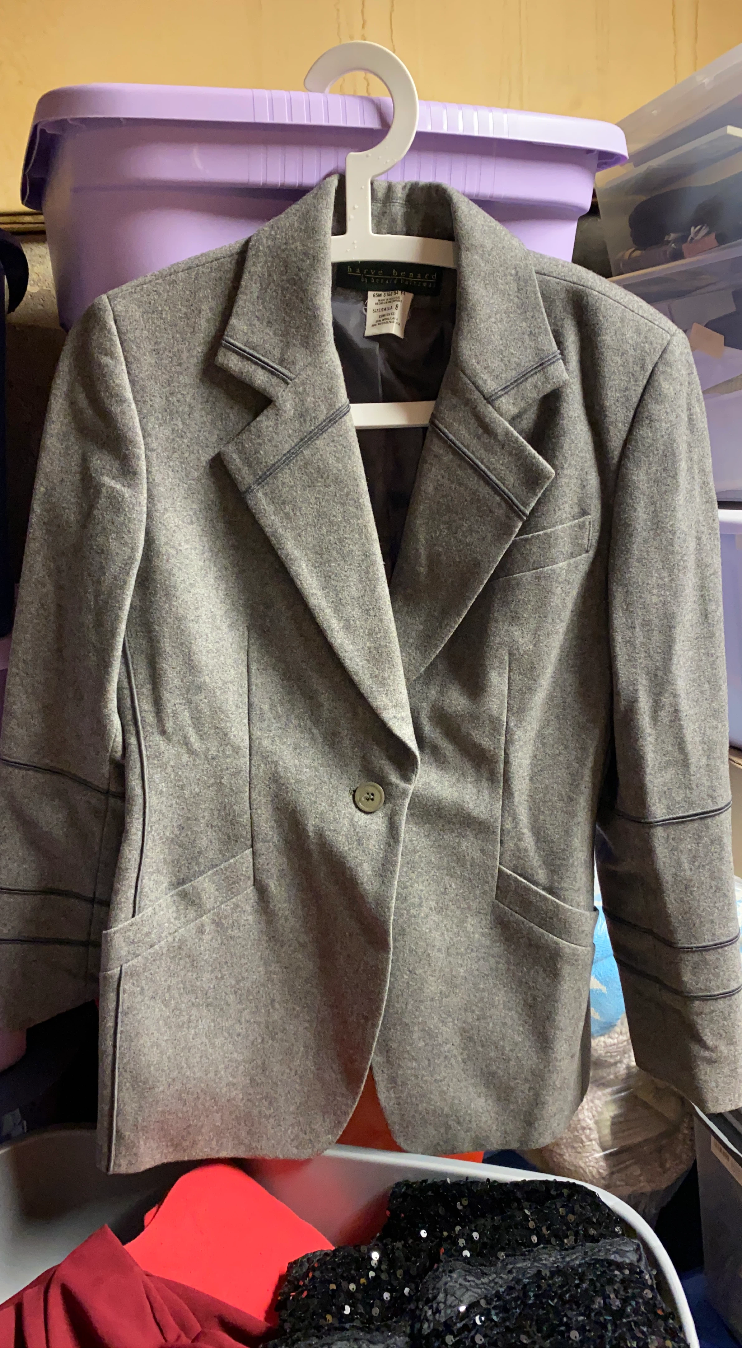 Herve Benard Women's Grey Blazer - Size 8