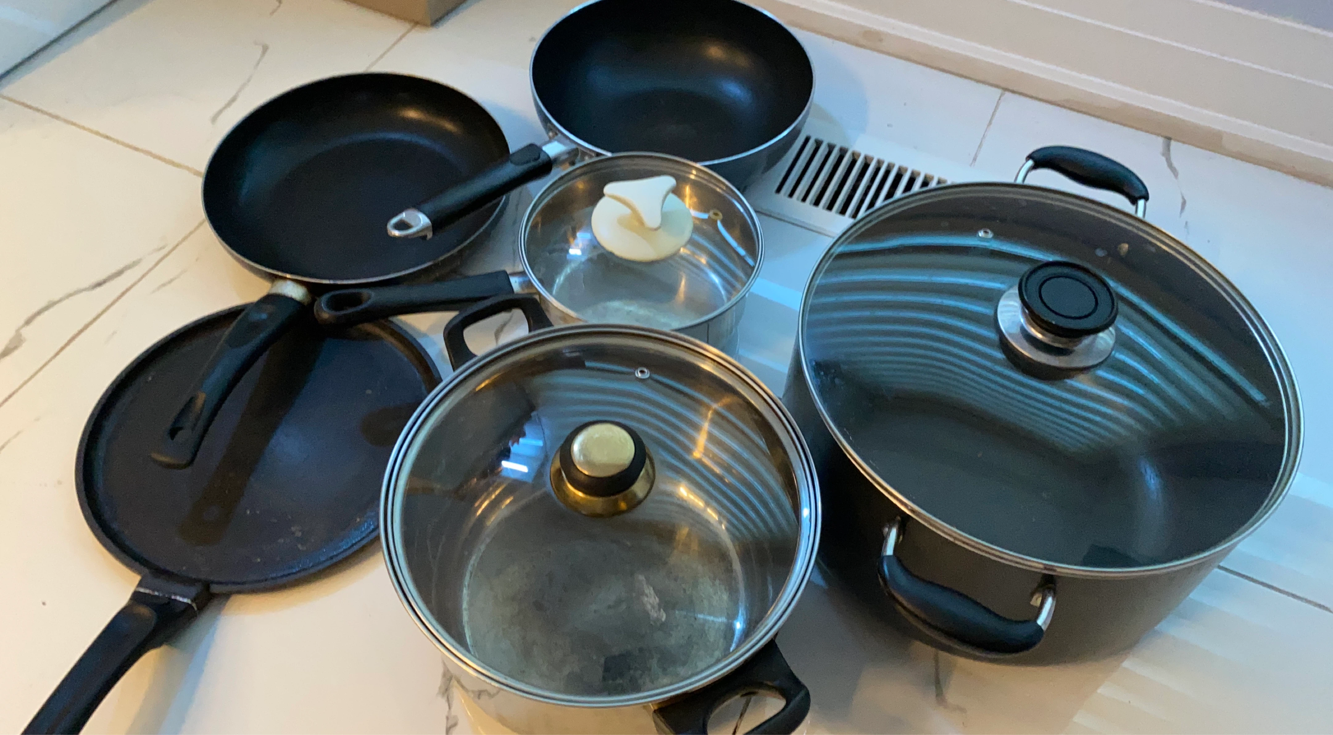 Assorted Pots and Pans Set