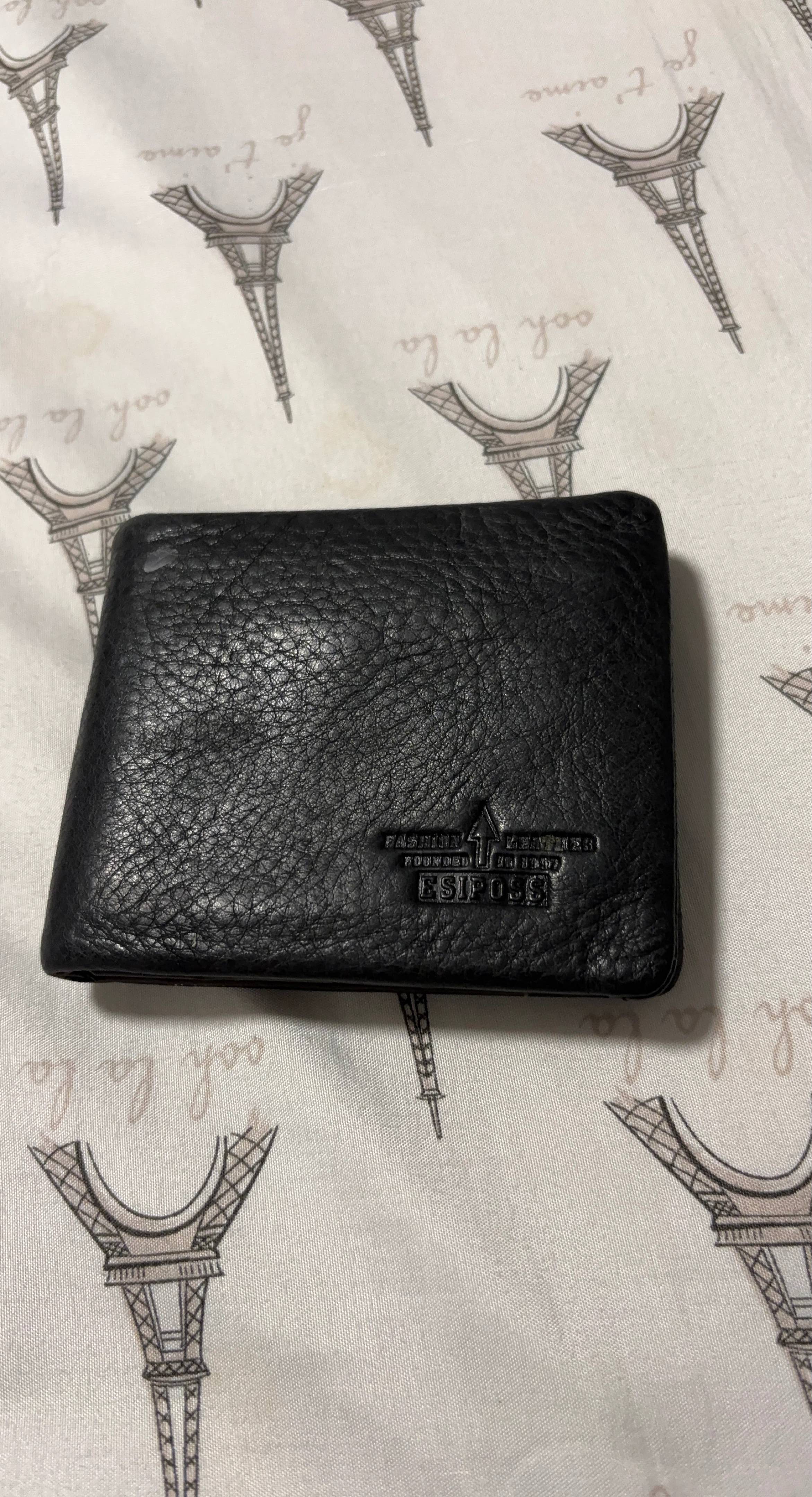 ESIPOSS Black Leather Bifold Wallet
