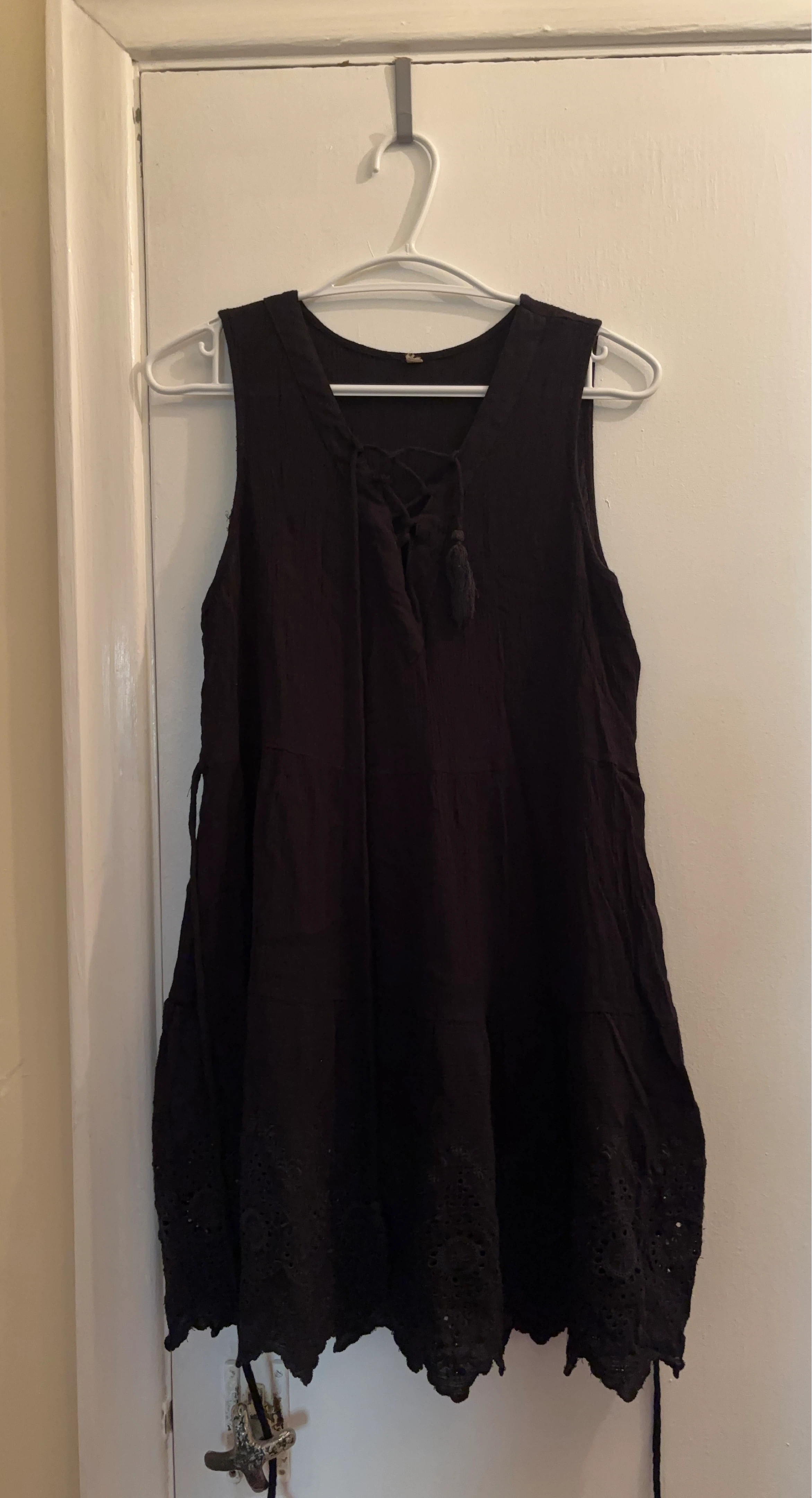 Black Sleeveless Eyelet Trim Dress