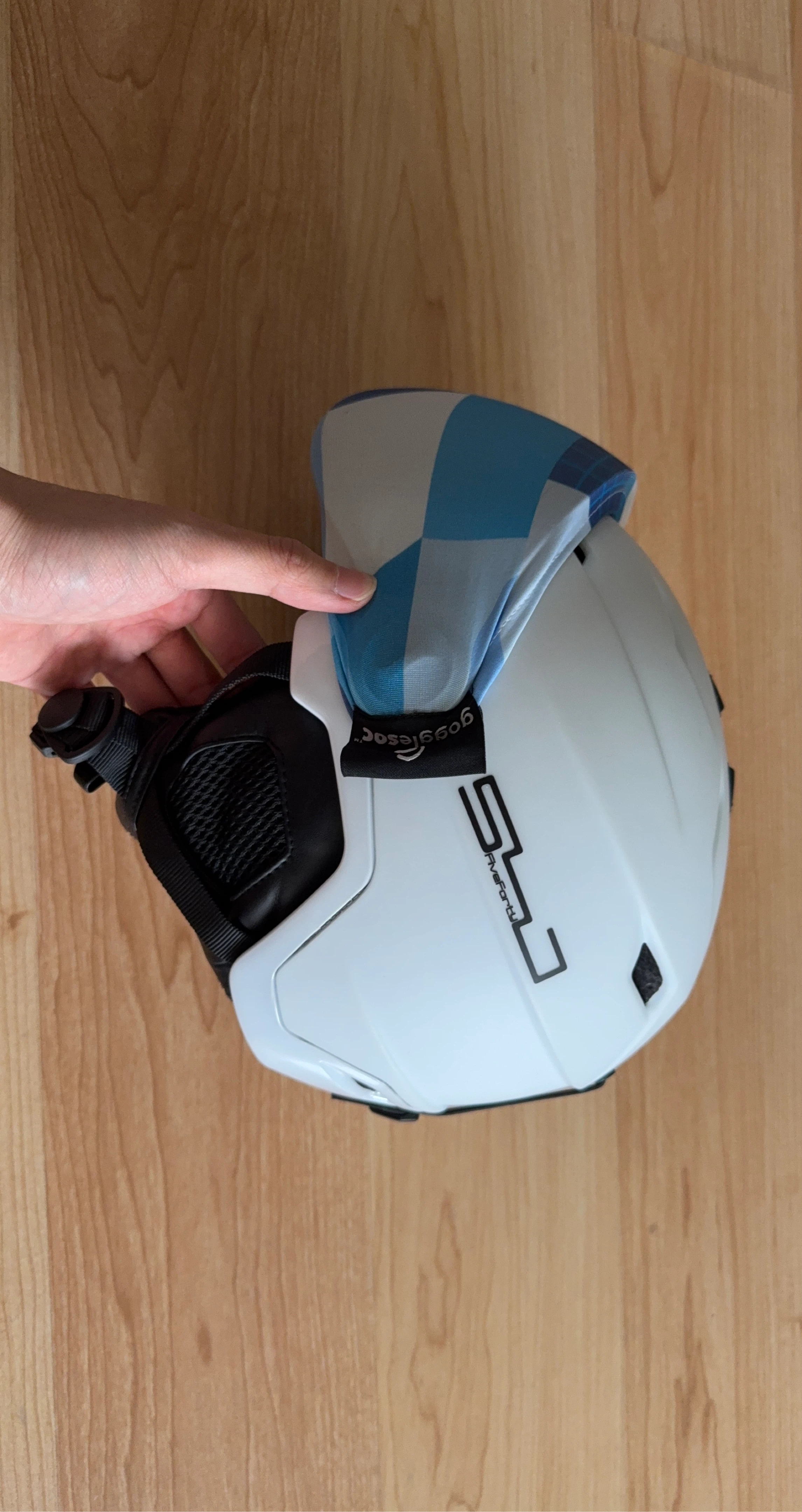 Gogglesoc Ski Helmet - White, Size M