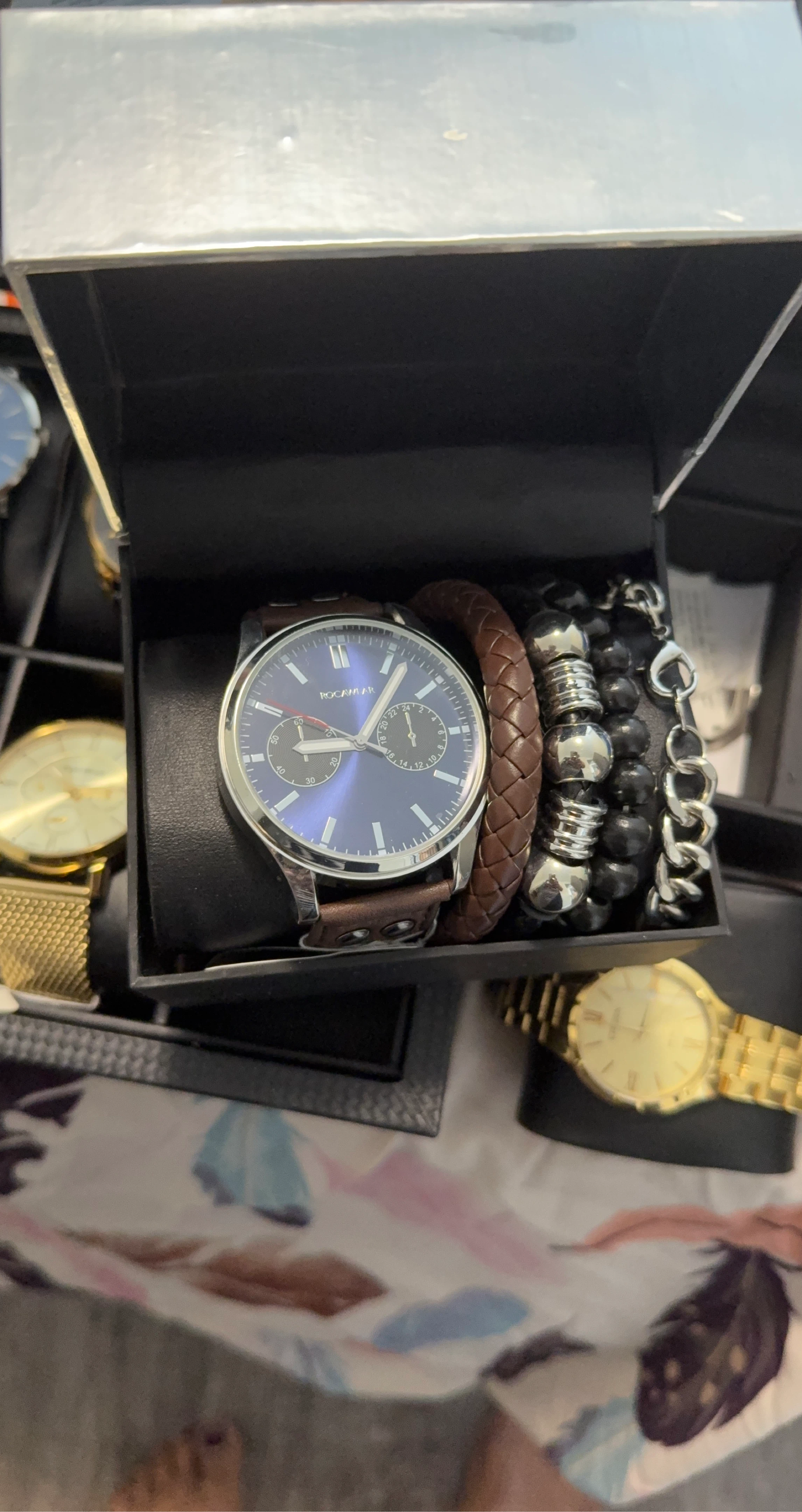 Rocawear Men's Watch and Bracelet Set