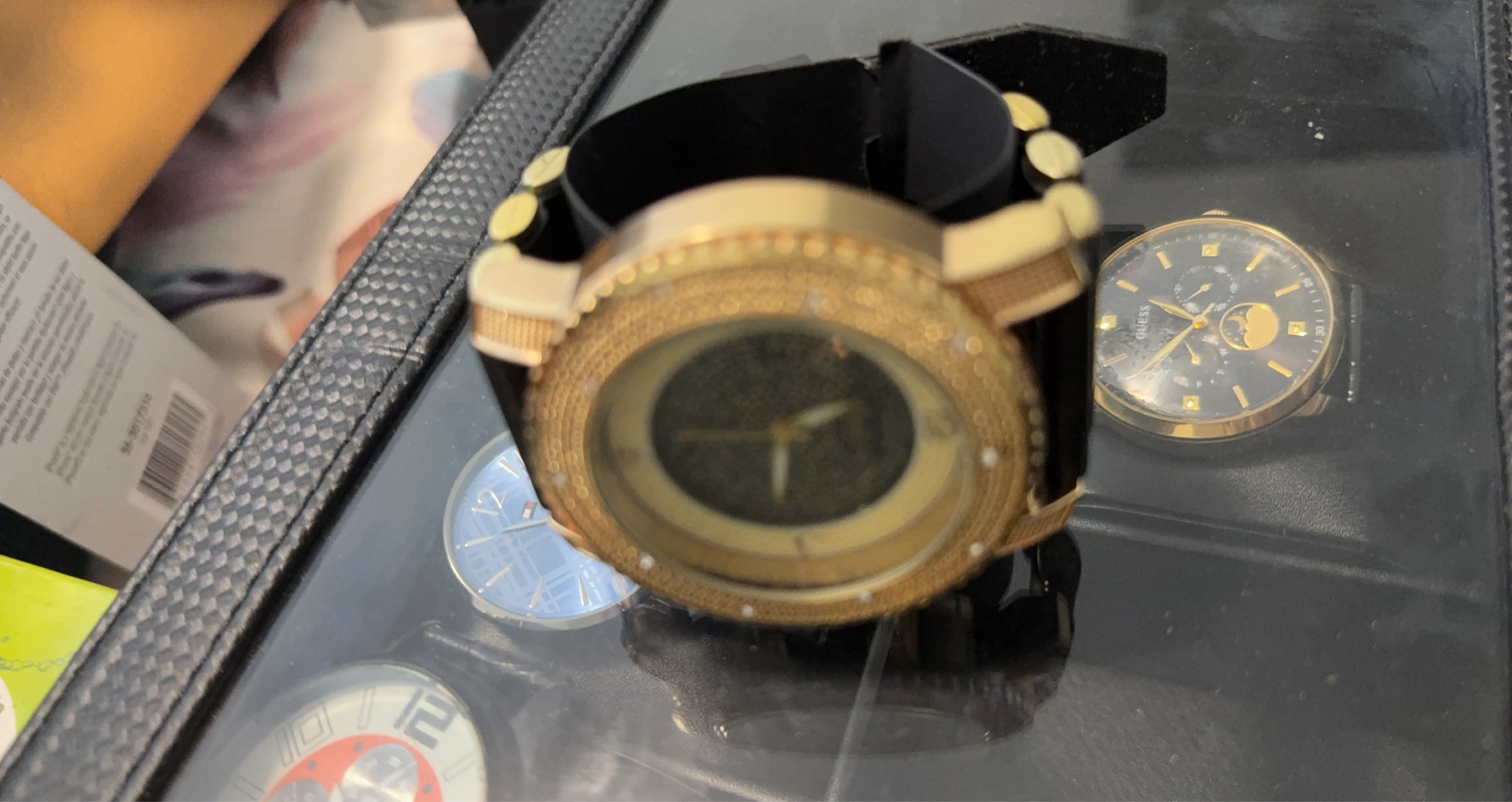 Guess Watch