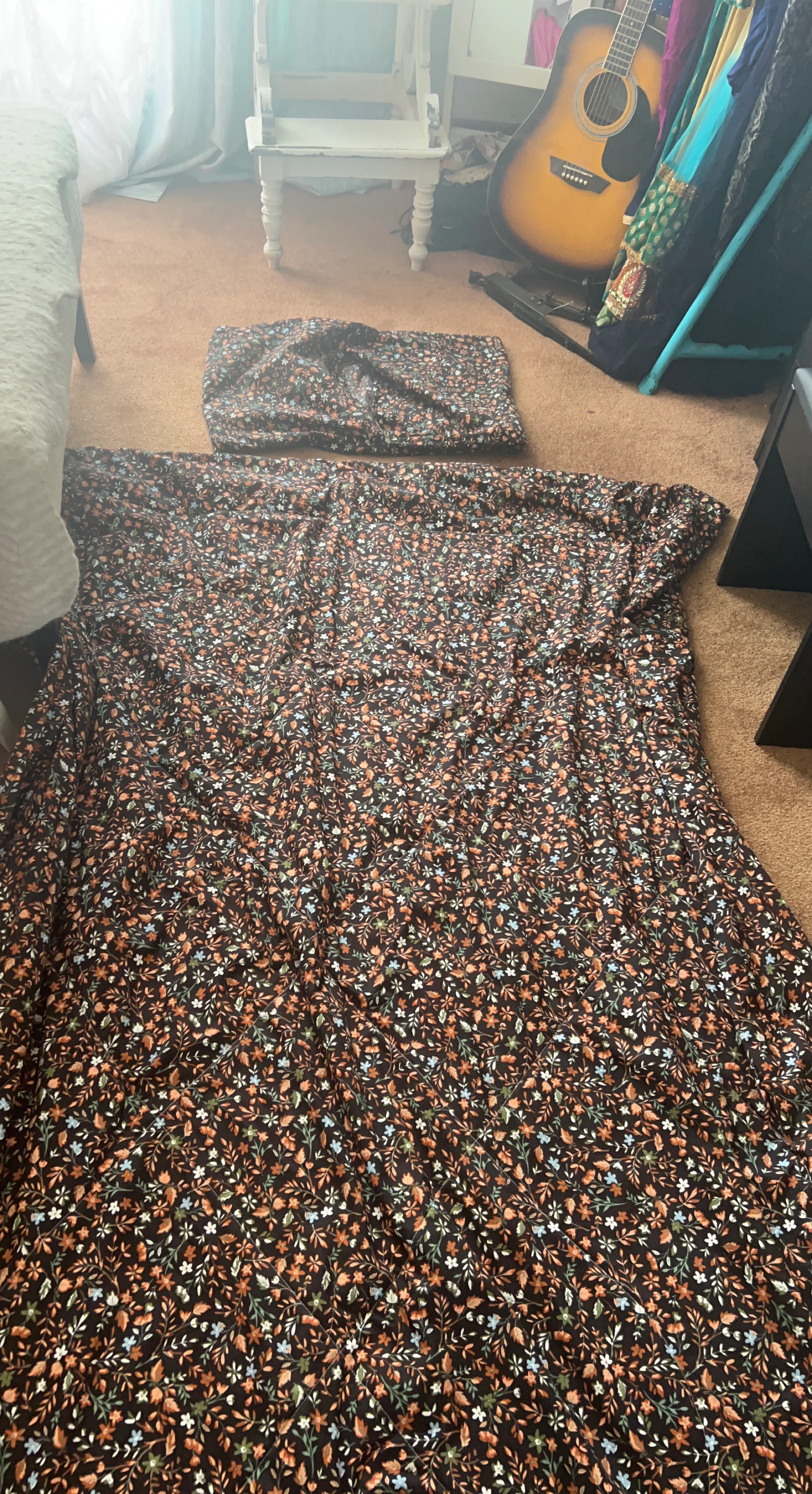 Floral Print pillow case and blanket set
