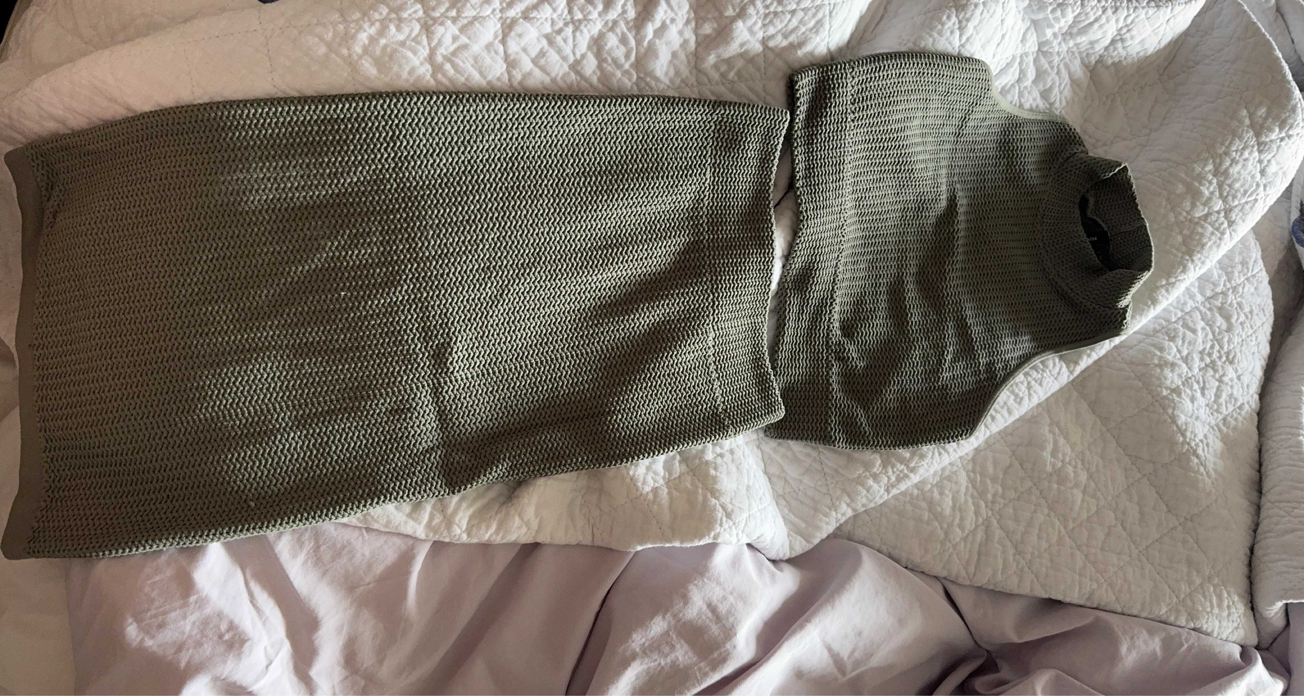 GUESS MARCIANO Knit Top - M/L