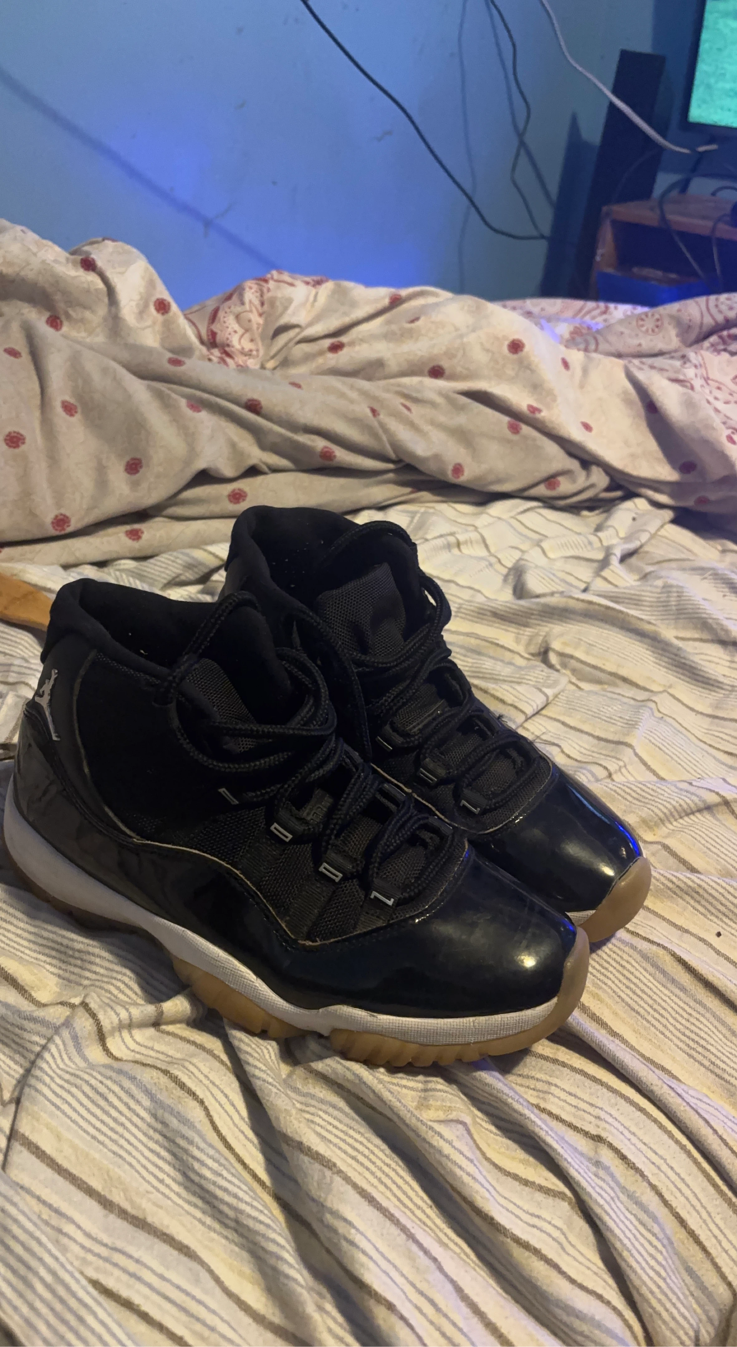 Air Jordan 11 Black "Gamma Blue" Retro