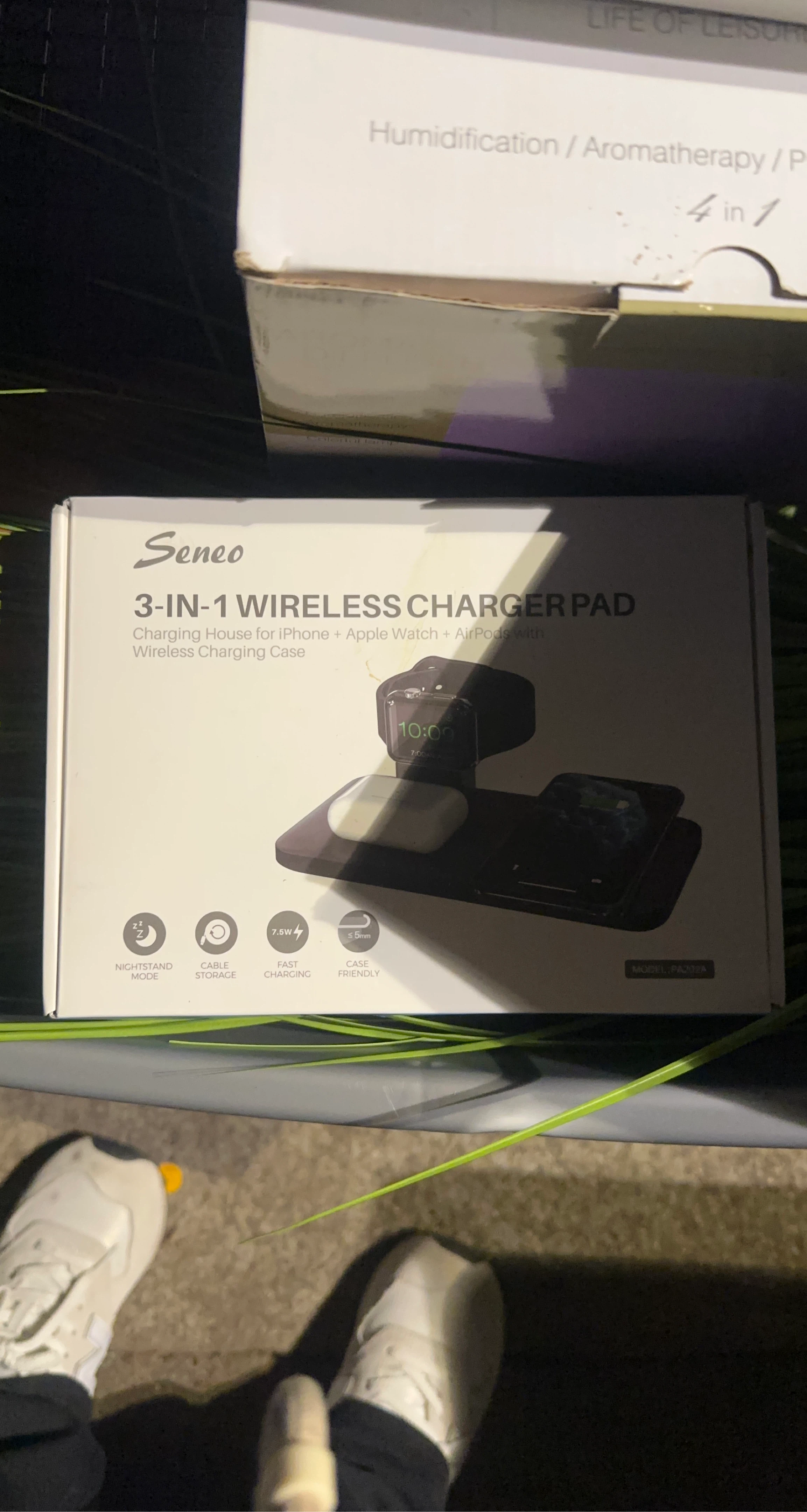 Seneo 3-in-1 Wireless Charger Pad