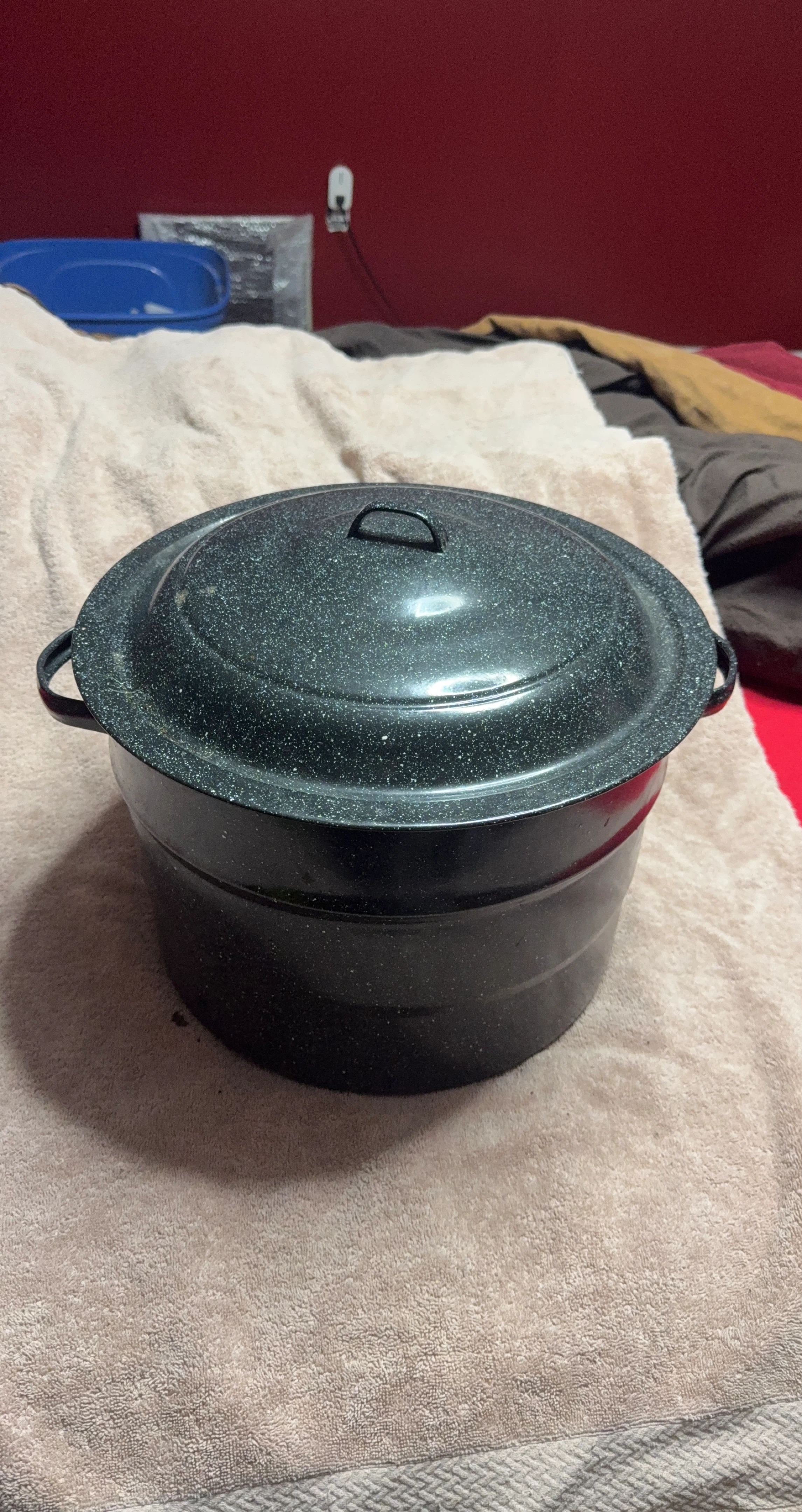 Granite Ware Roaster Pot with Rack