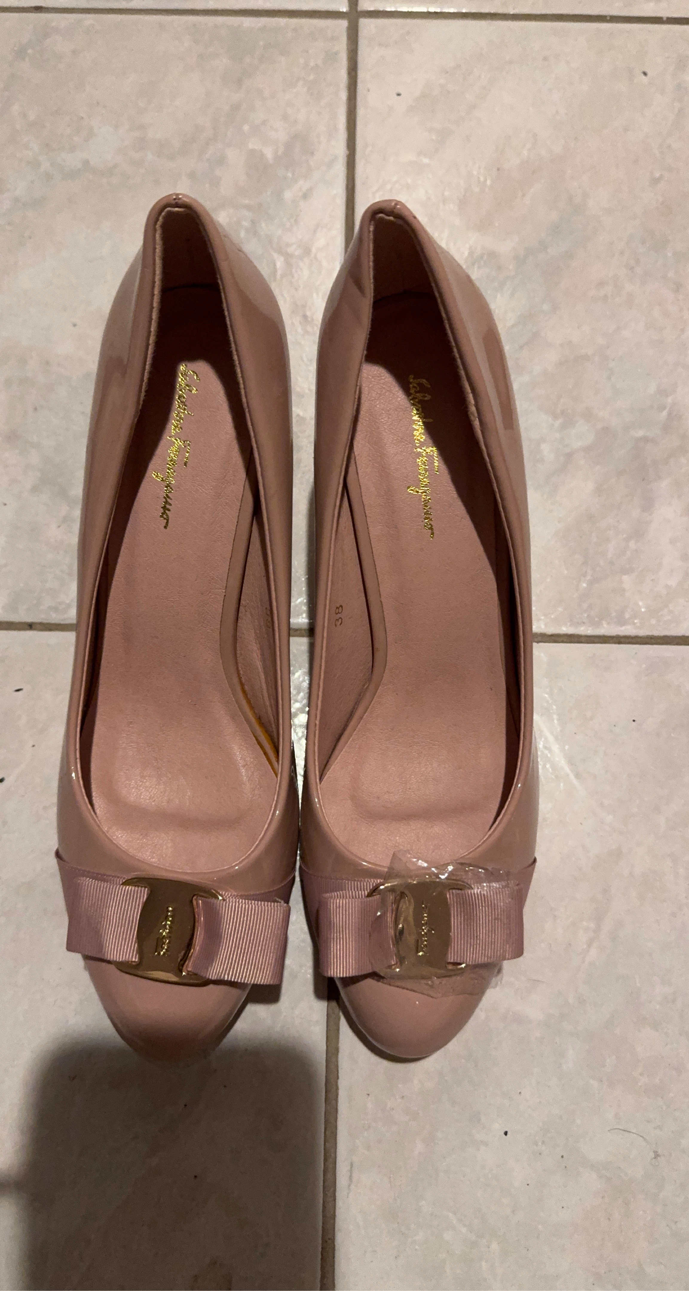 Salvatore Ferragamo Pink Patent Leather Bow Heels - Size 38