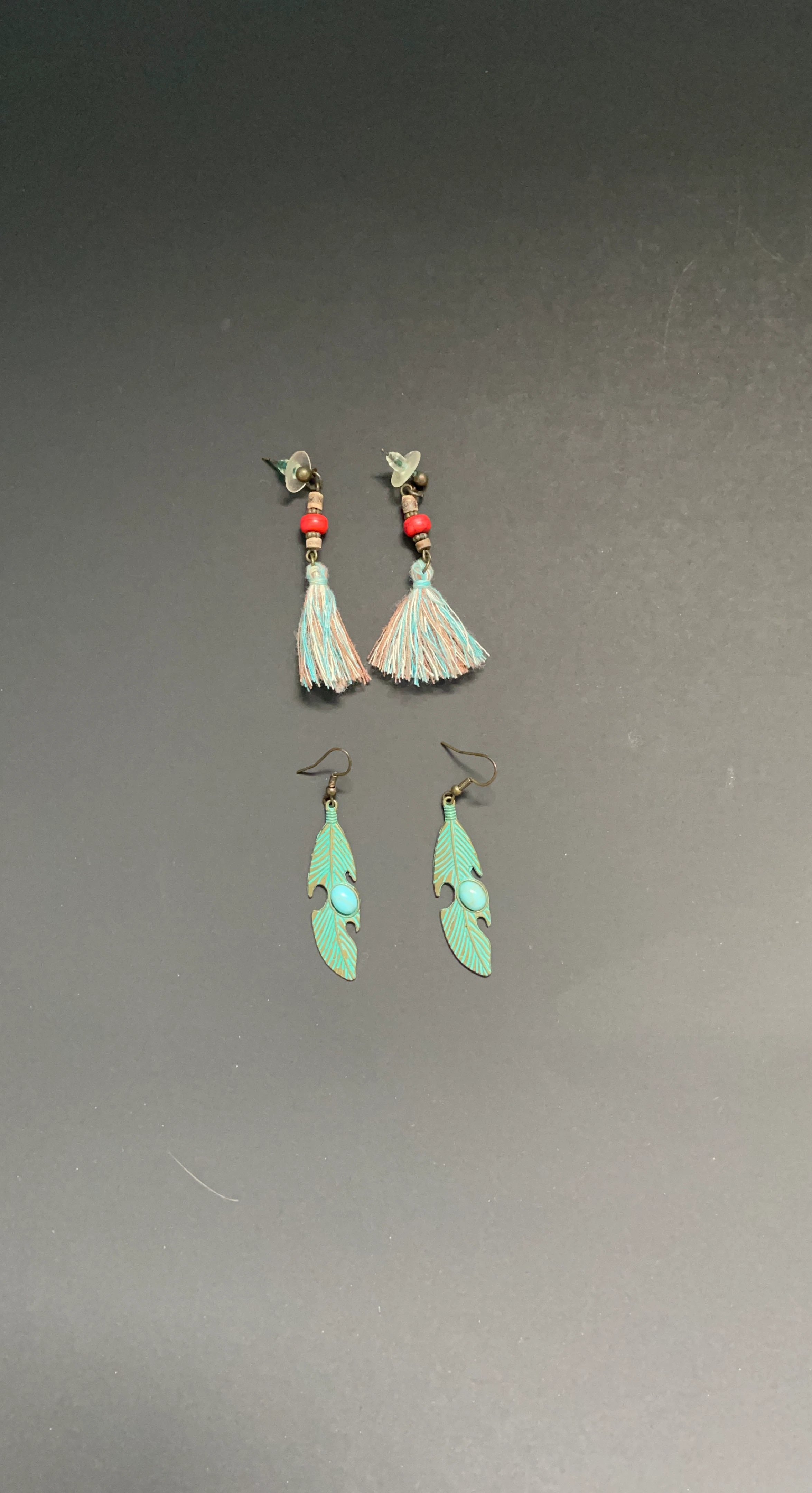 Vintage Boho Feather and Tassel Earrings Set
