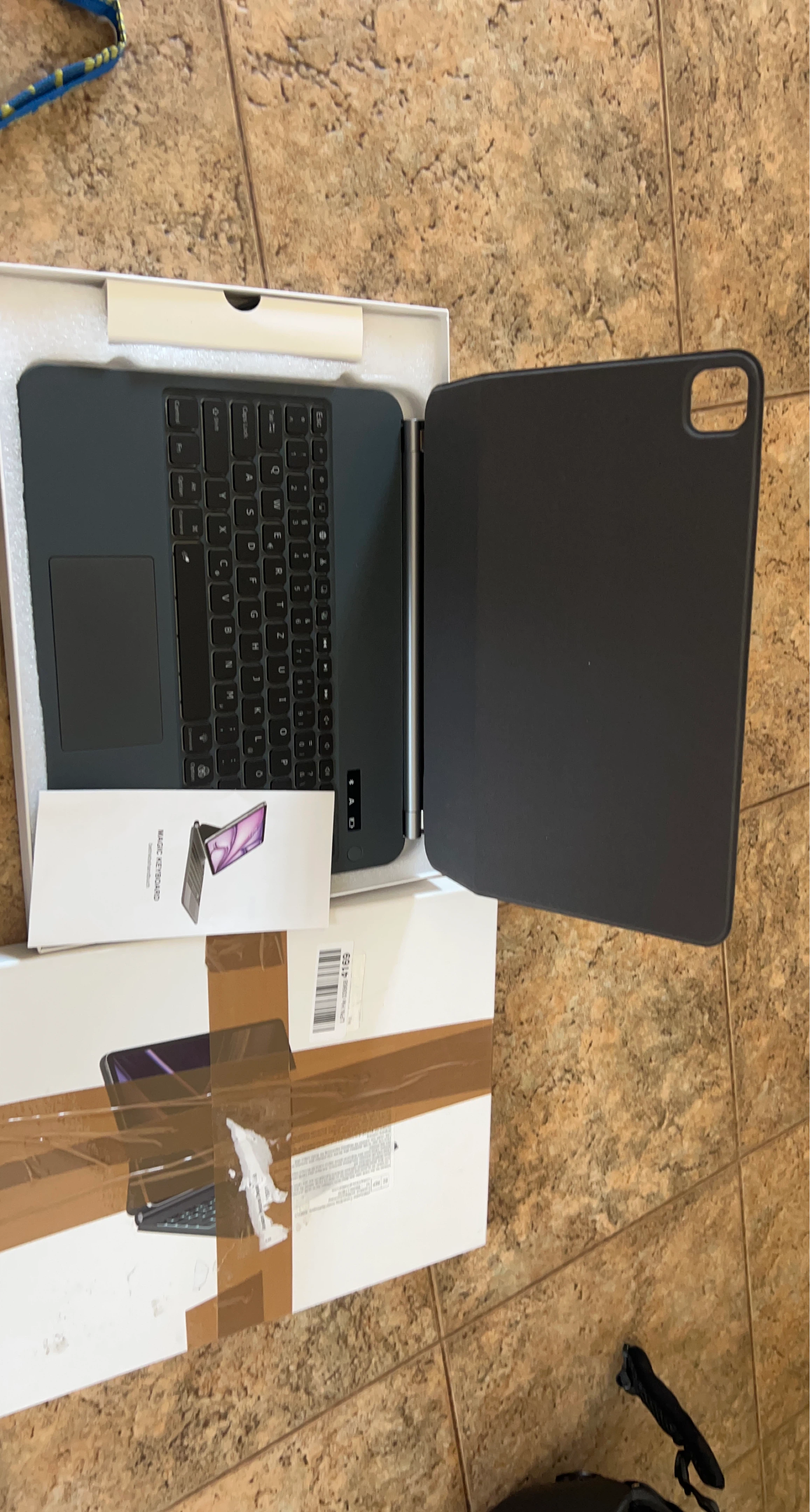 Apple Magic Keyboard for iPad Pro