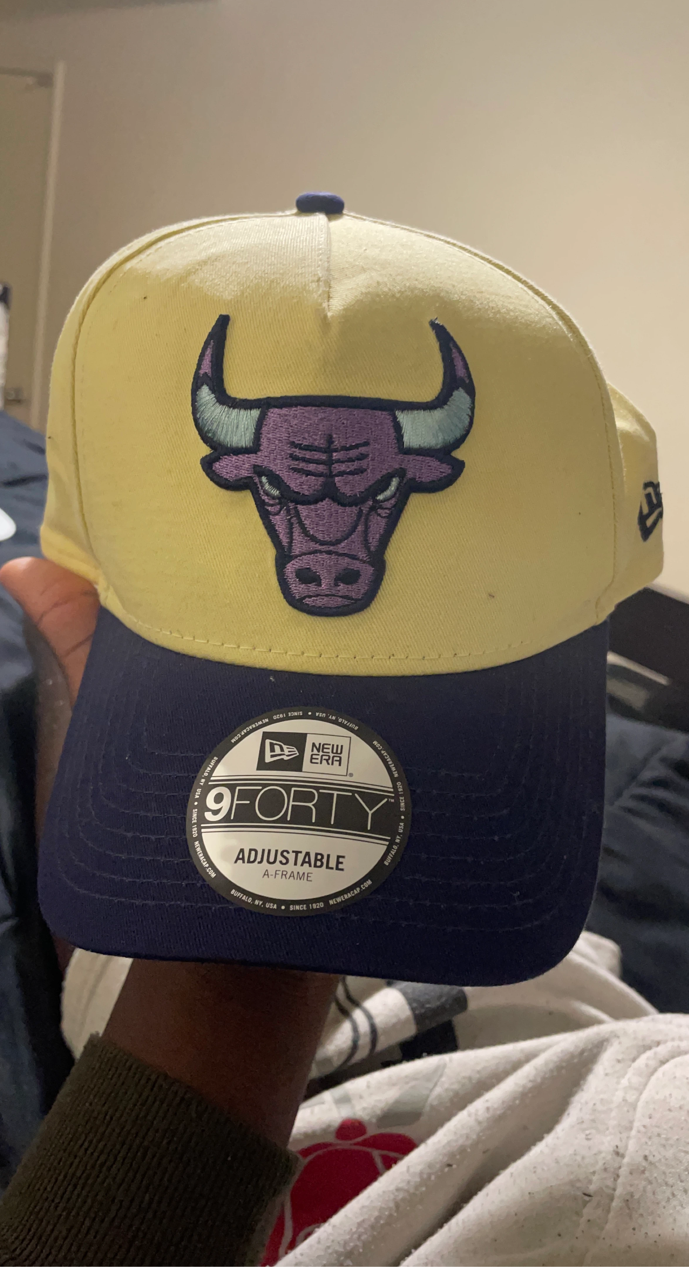 New Era 9FORTY Chicago Bulls Adjustable Hat