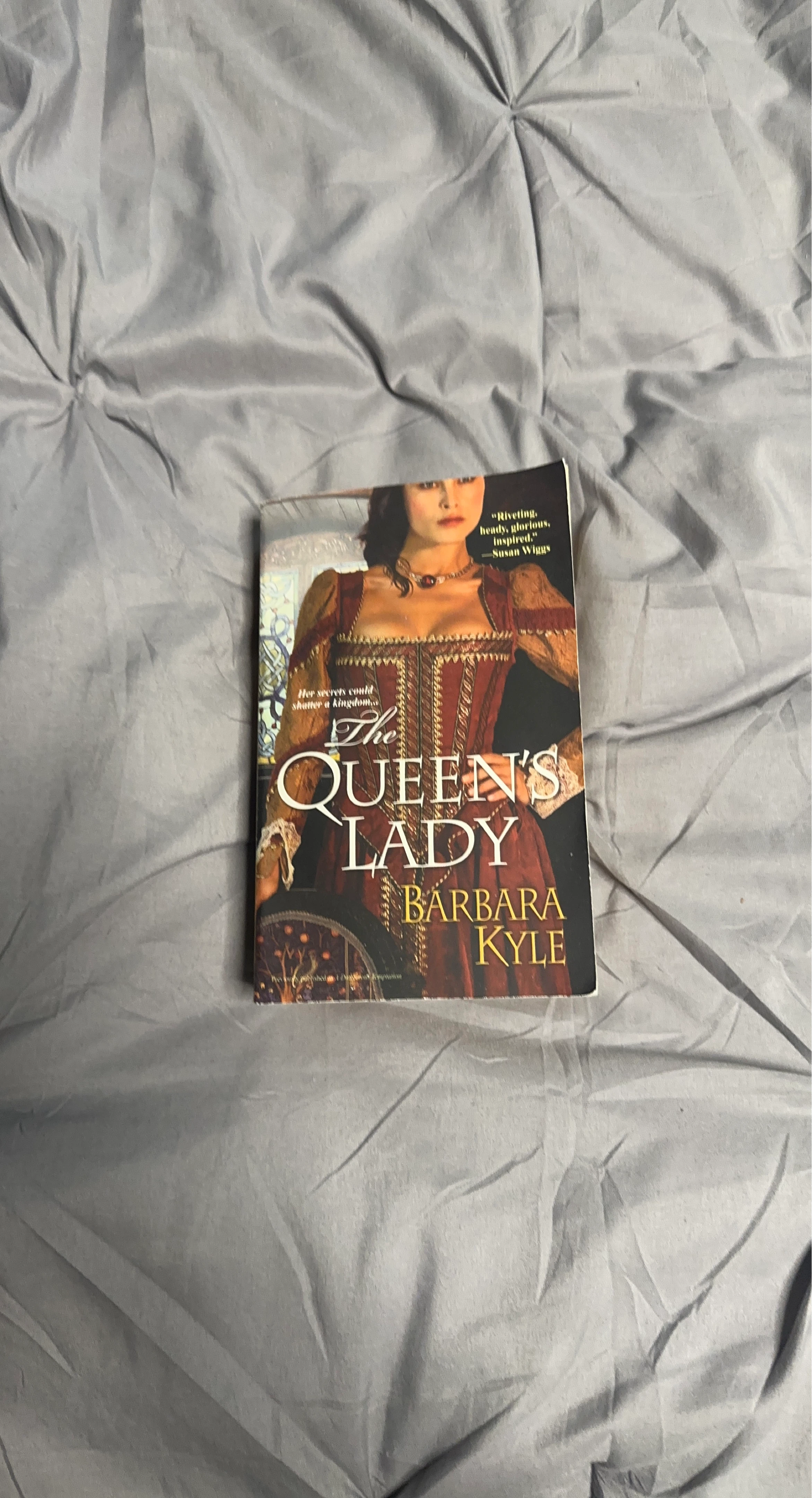 The Queen's Lady by Barbara Kyle Paperback Book