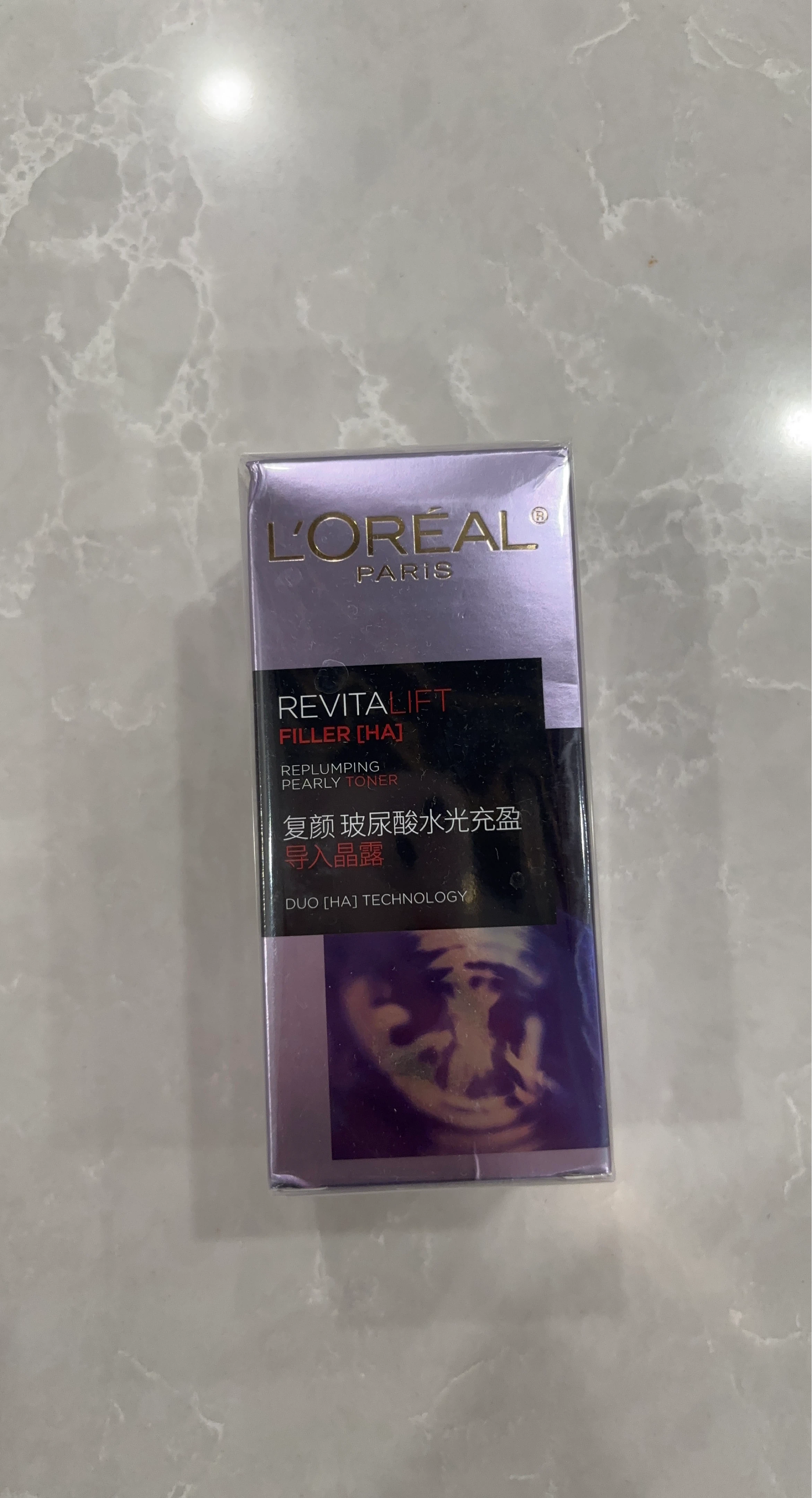L'Oréal Paris Revitalift Filler Pearly Toner