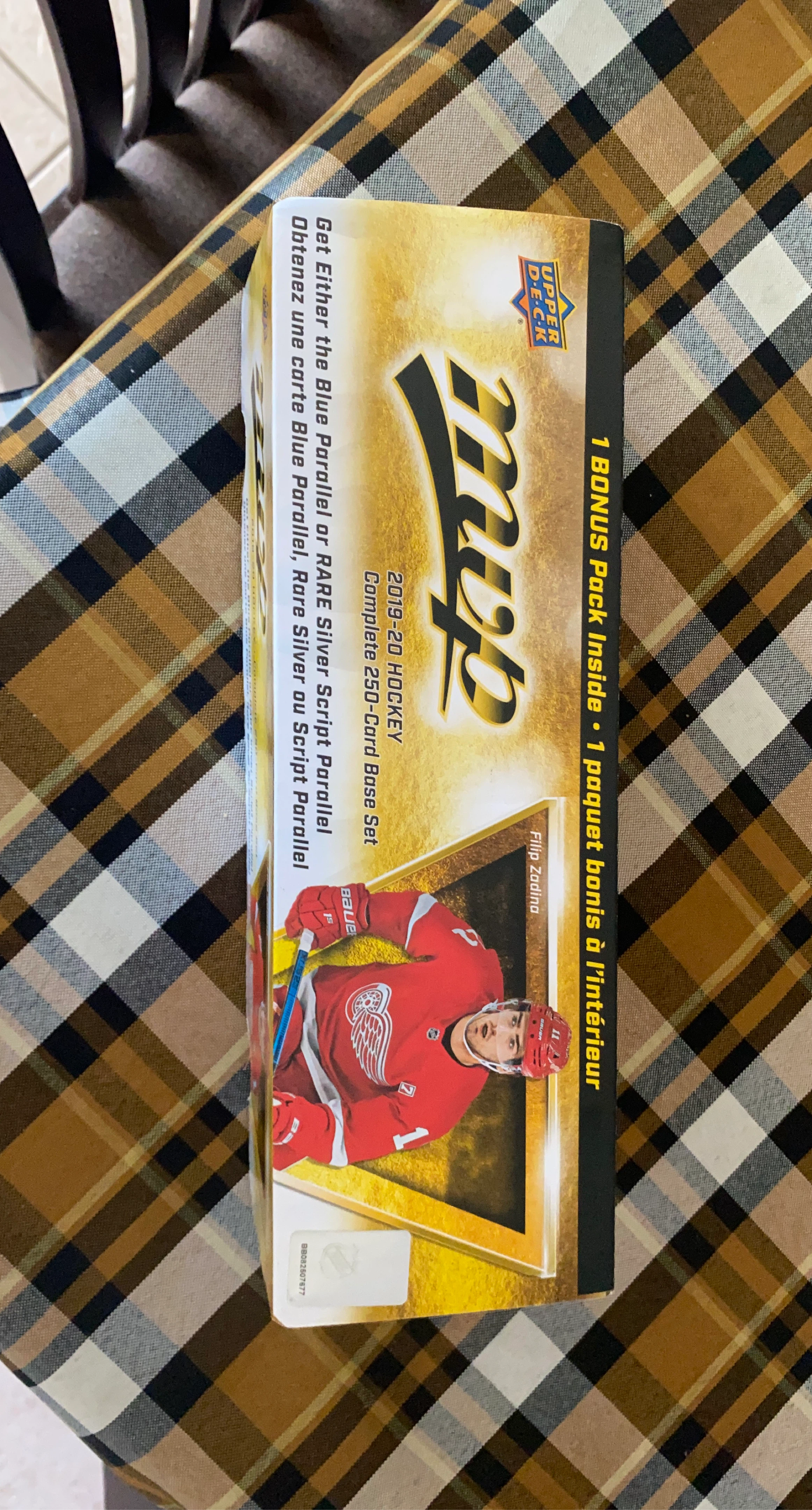 Upper Deck MVP 2019-20 Hockey Cards