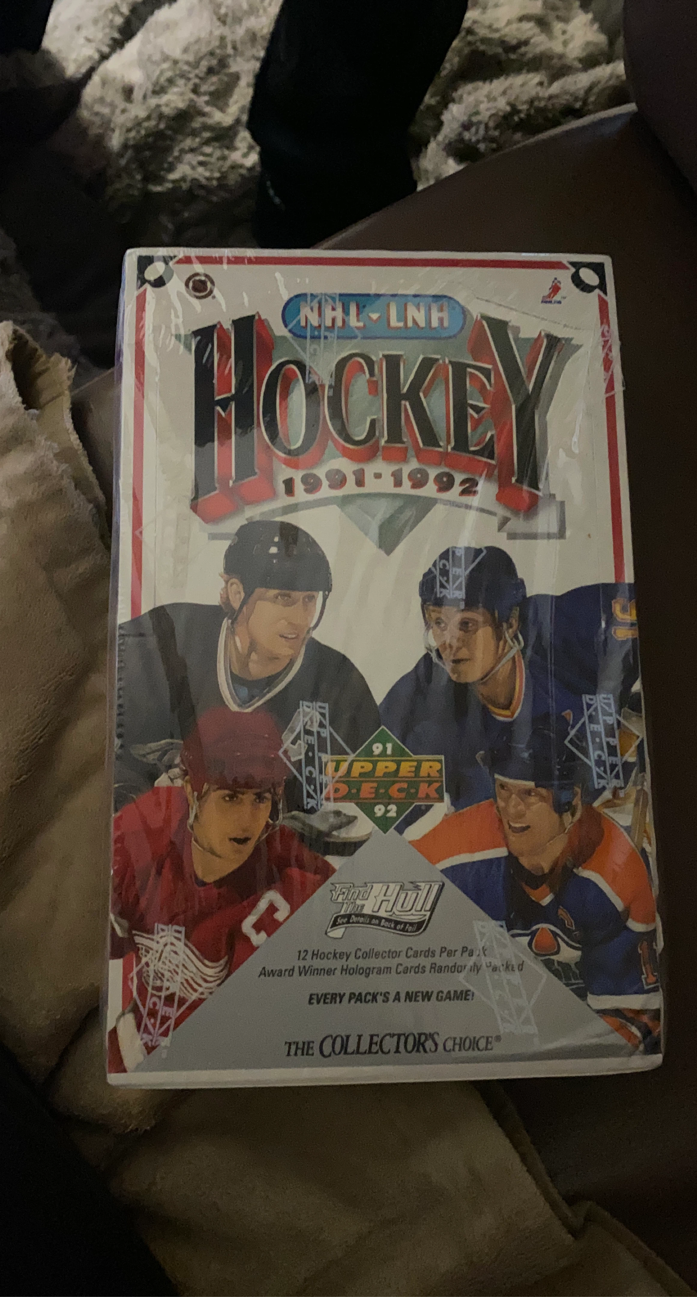 1991-1992 Upper Deck Hockey Collector Cards Box