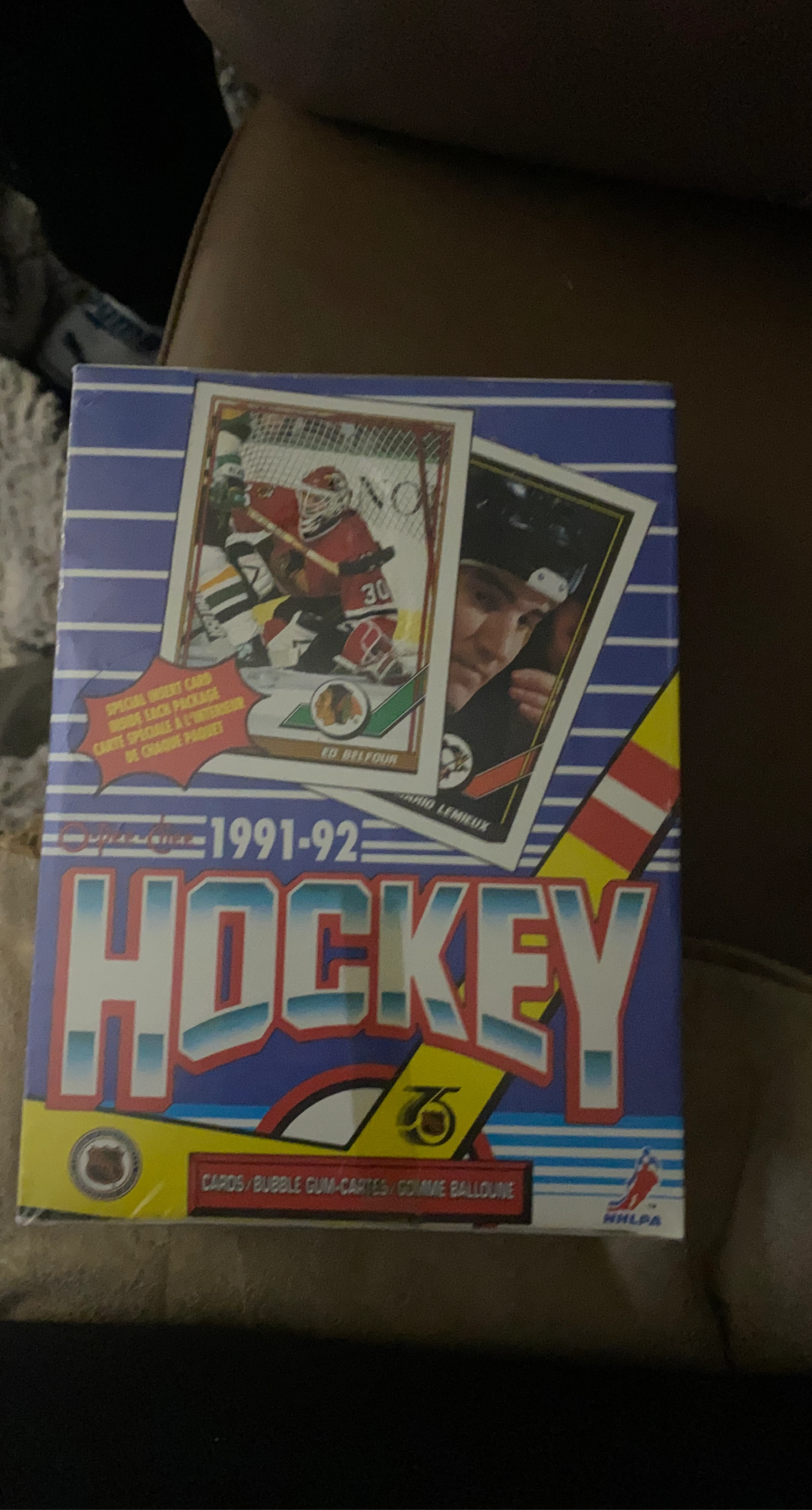 1991-92 Upper Deck Hockey Cards Box