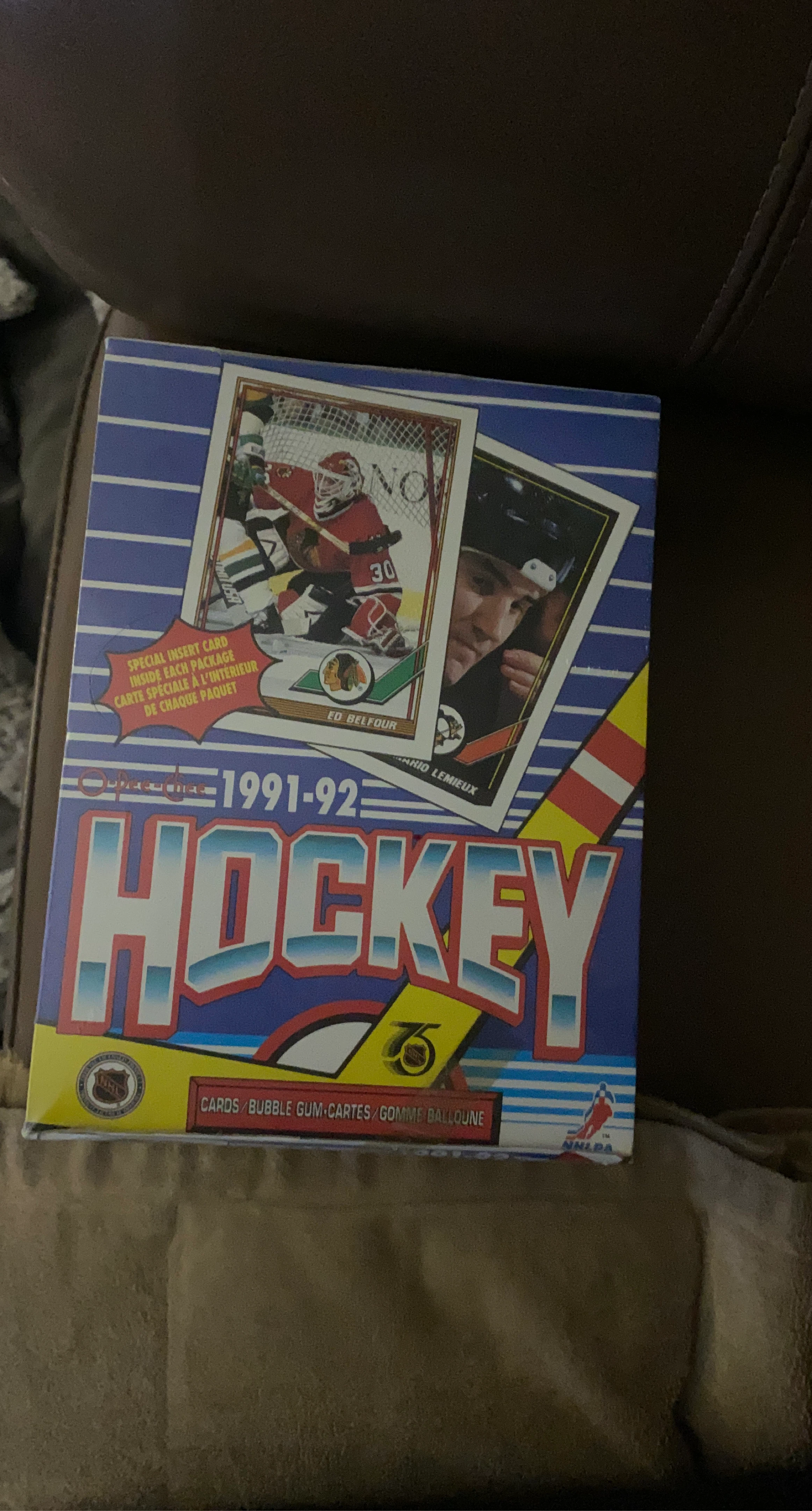 O-Pee-Chee 1991-92 Hockey Cards Box
